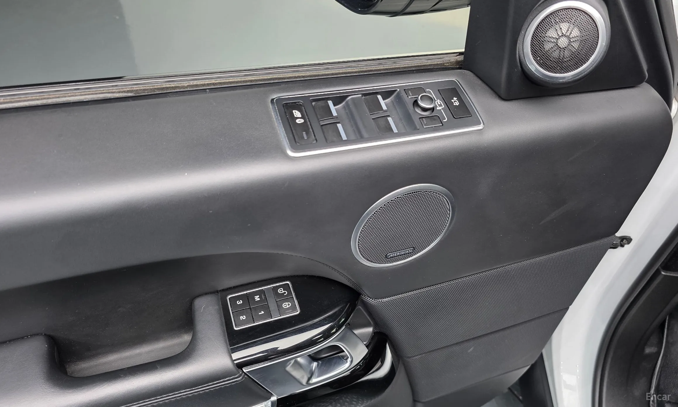 Land Rover Range Rover 4th Generation превью 20