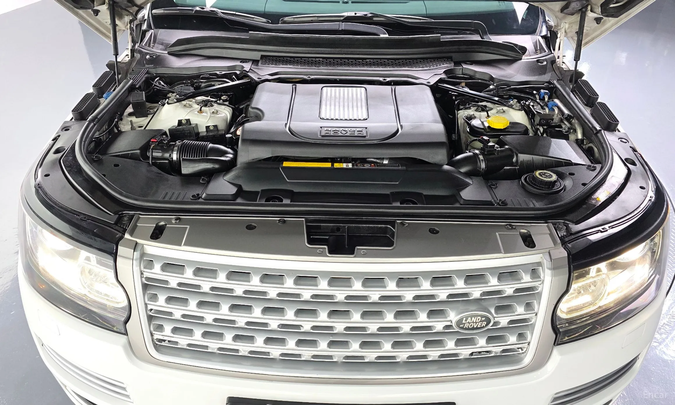 Land Rover Range Rover 4th Generation превью 6