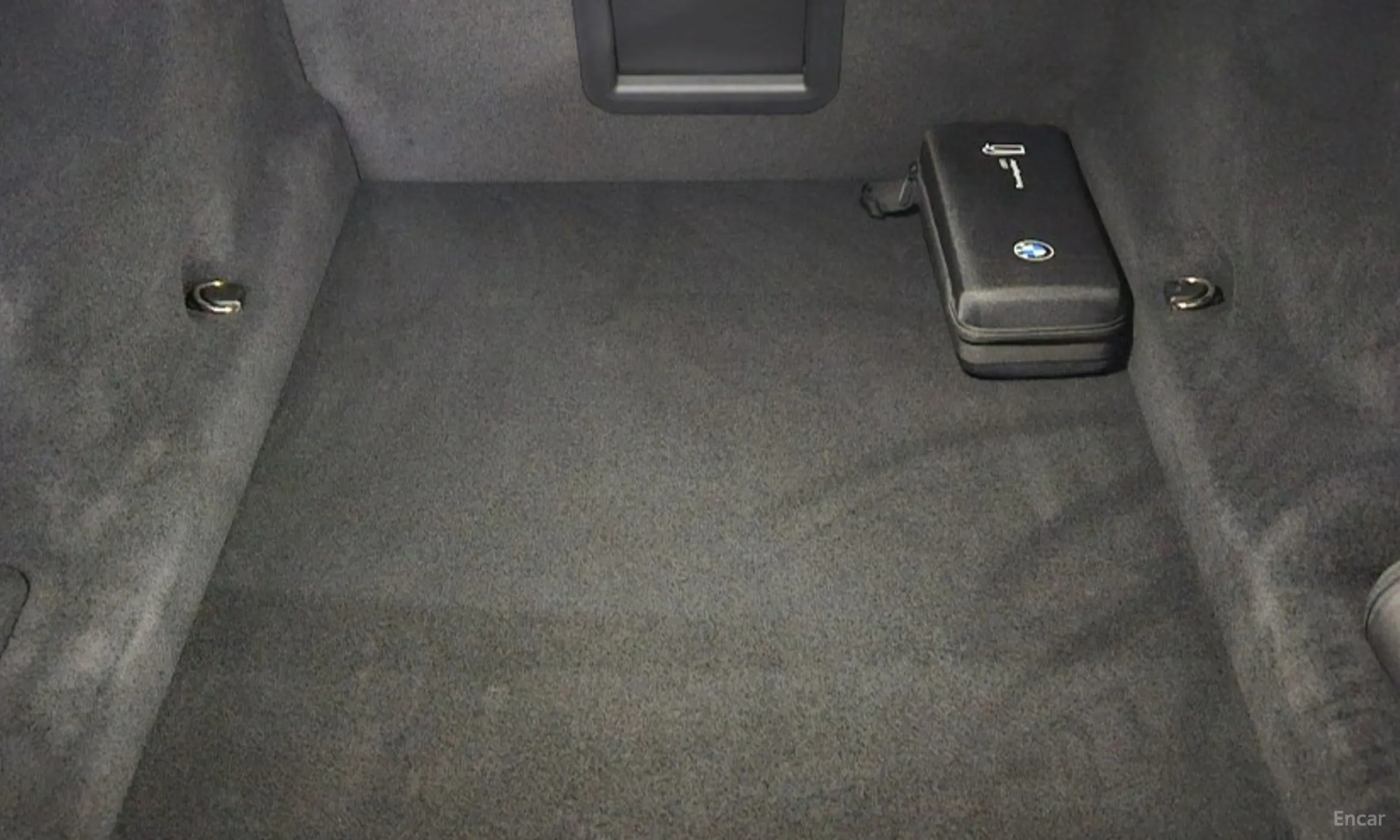 BMW 7 Series (G70) превью 20