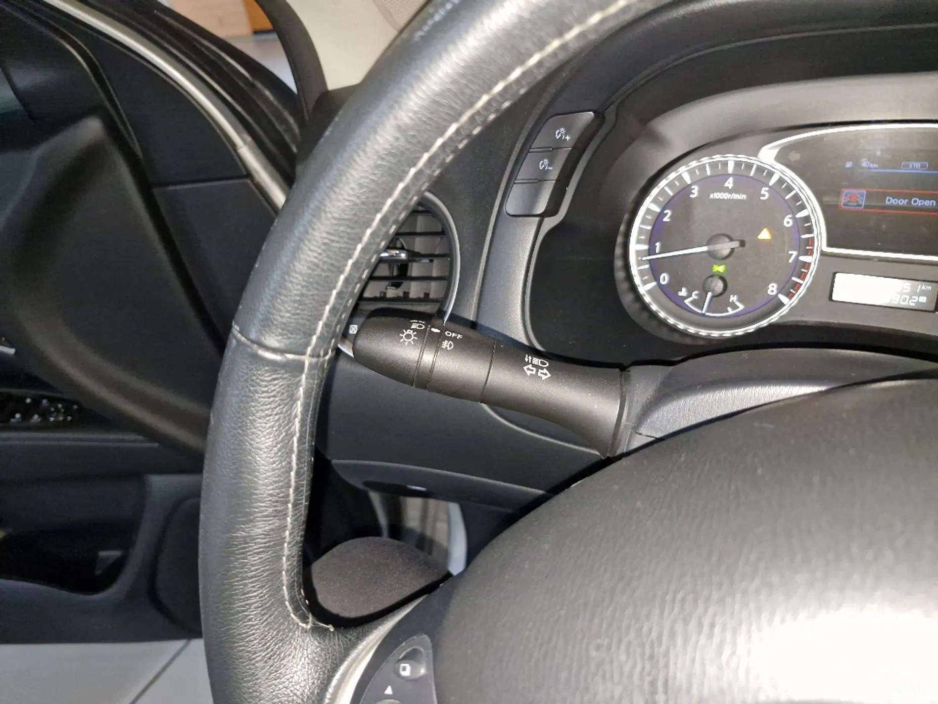 Infiniti QX60 превью 17
