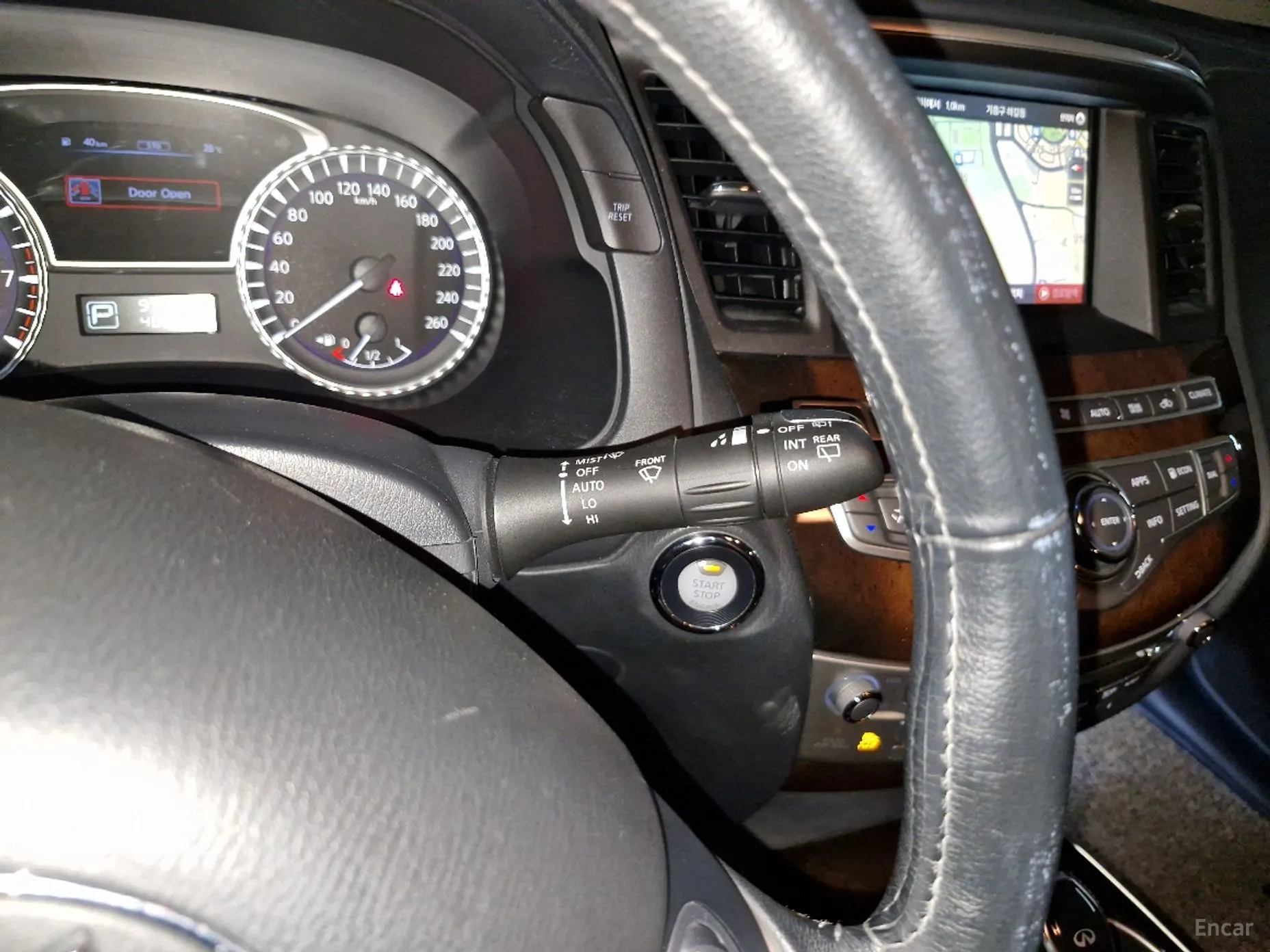 Infiniti QX60 превью 18