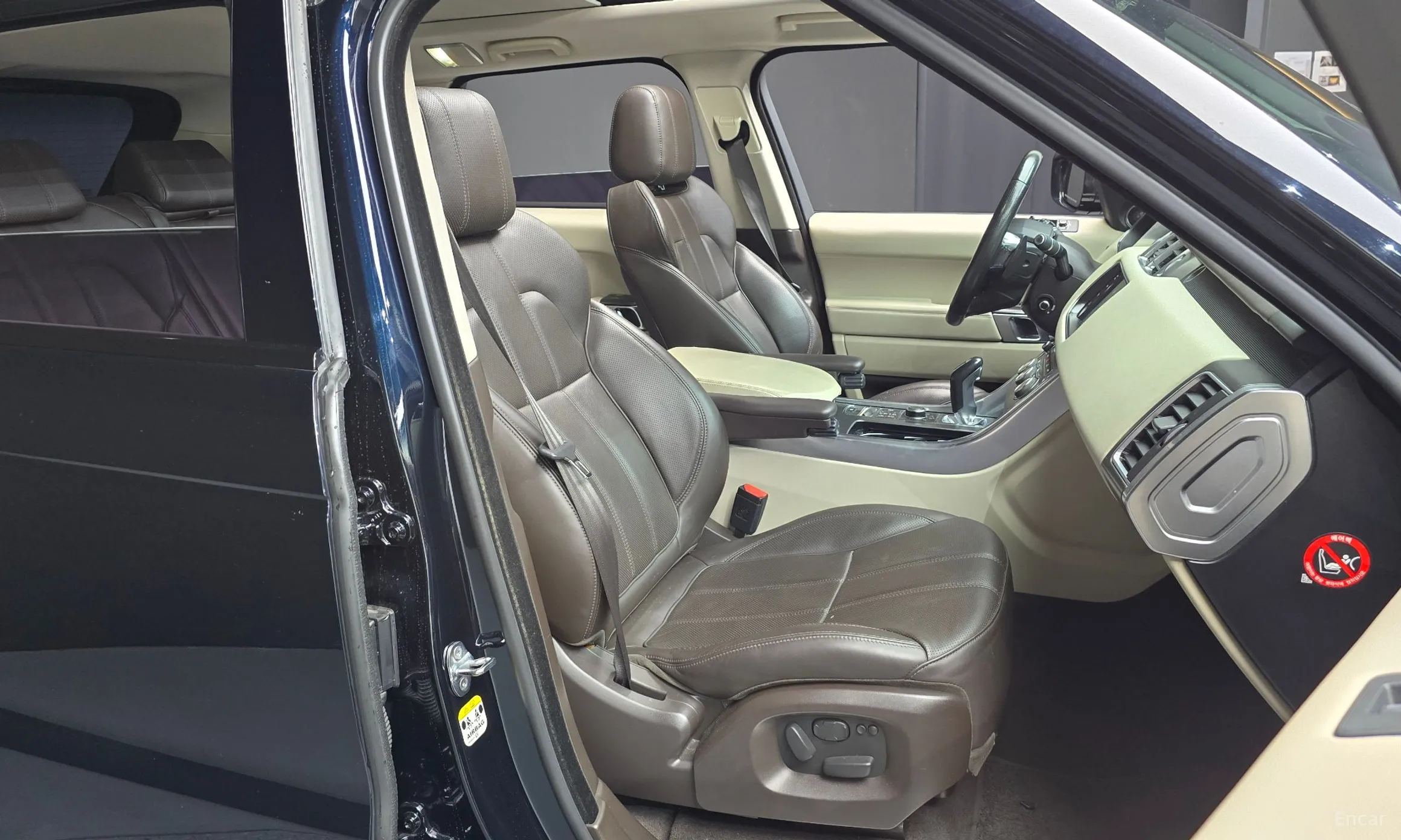 Land Rover Range Rover Sport 2nd Generation превью 12