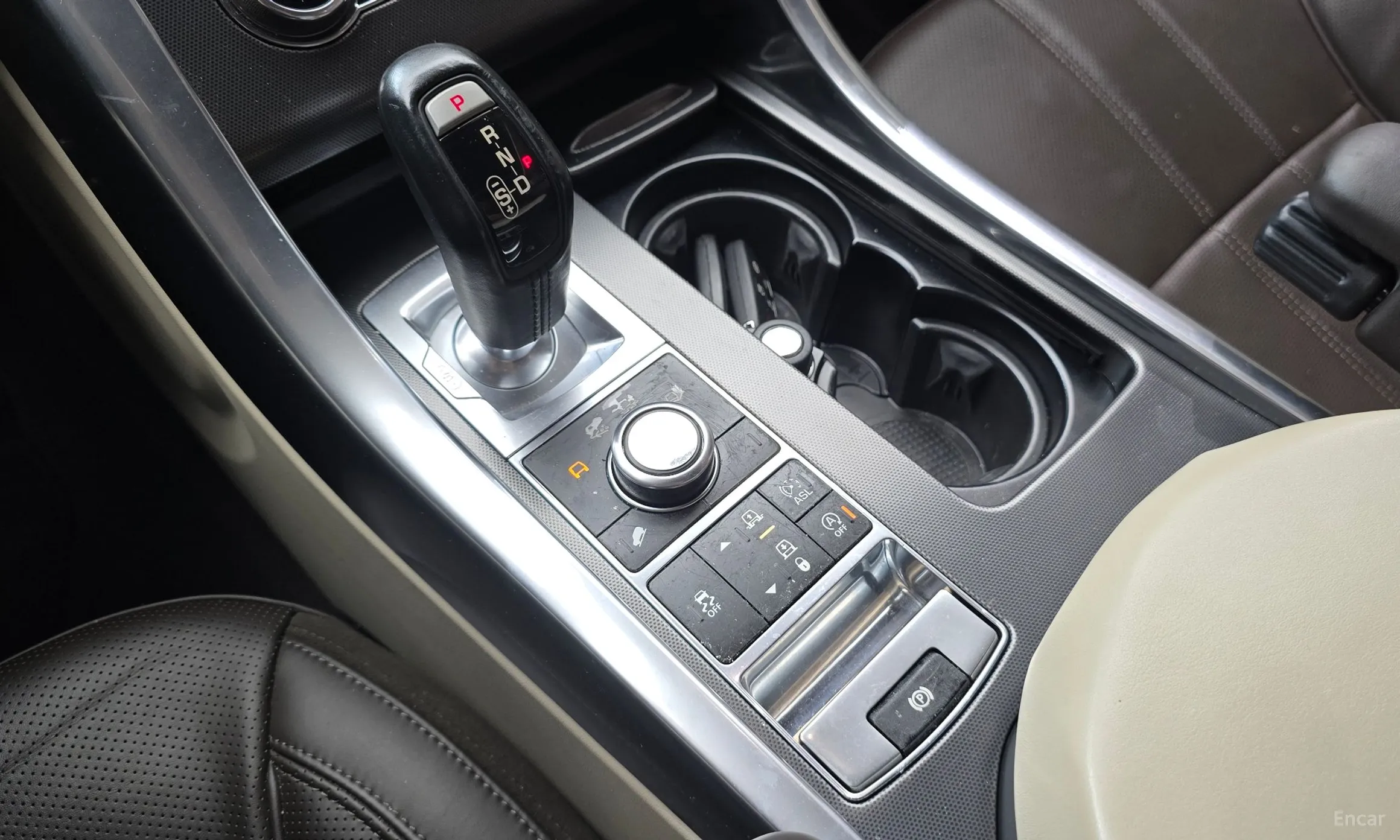 Land Rover Range Rover Sport 2nd Generation превью 9