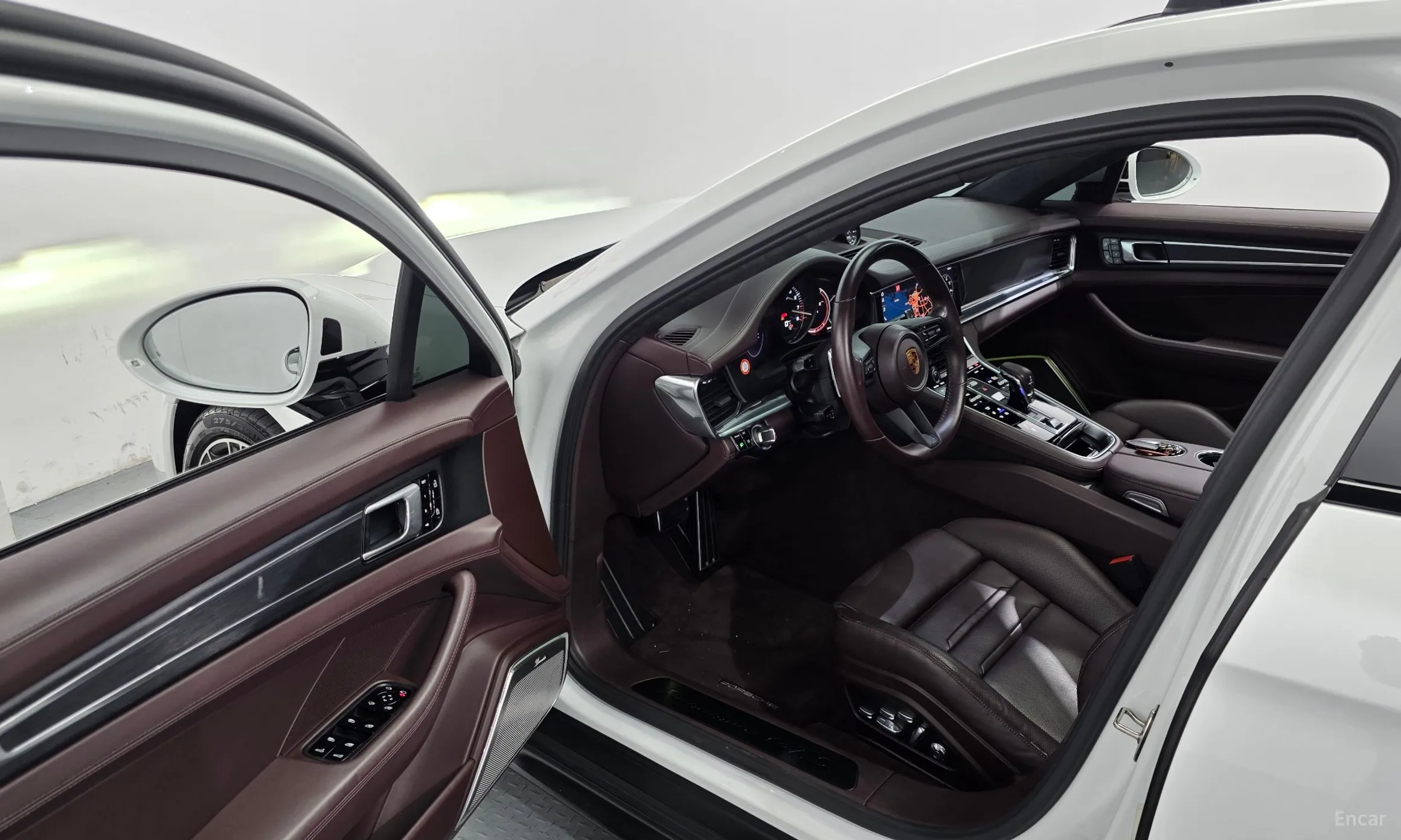 Porsche Panamera (971) превью 10