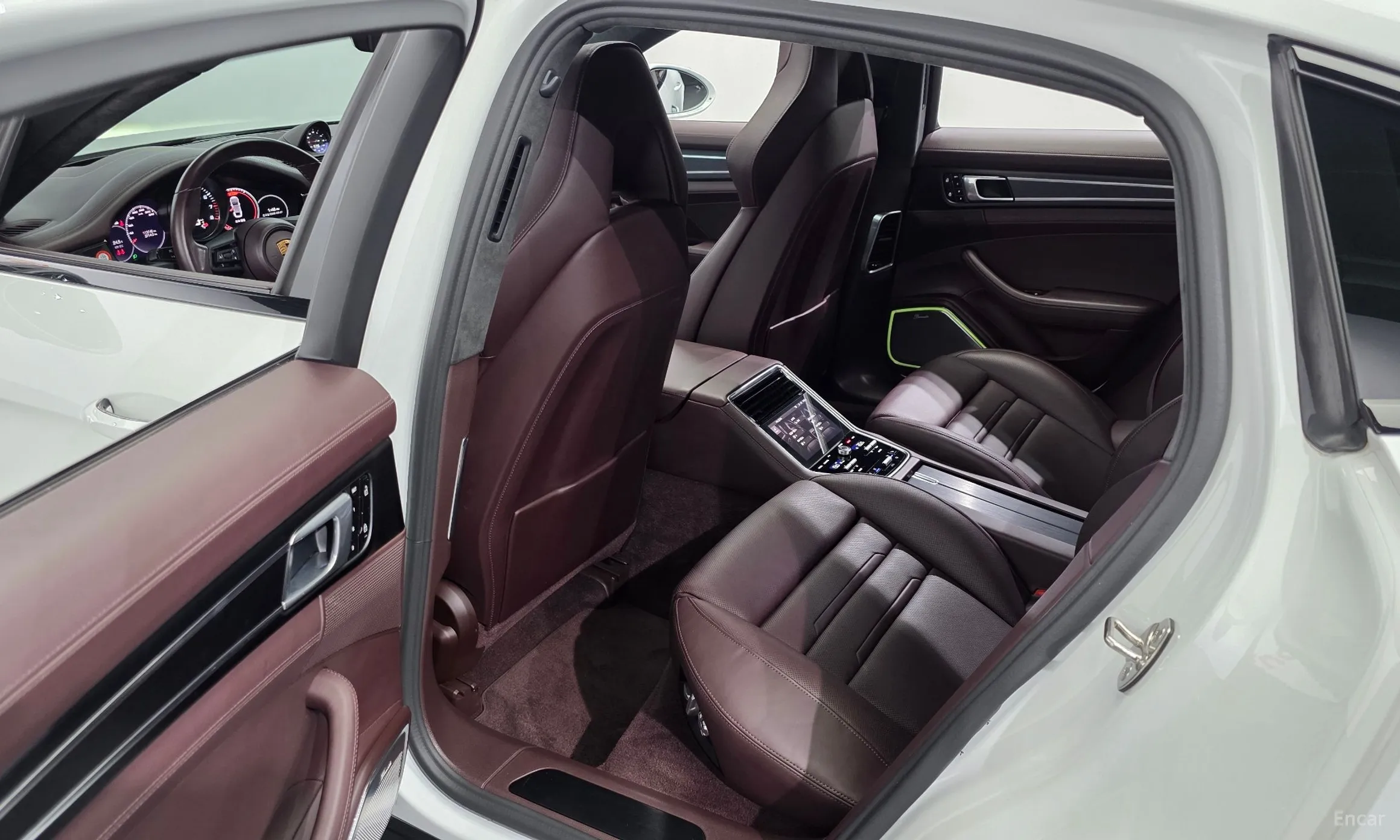 Porsche Panamera (971) превью 11