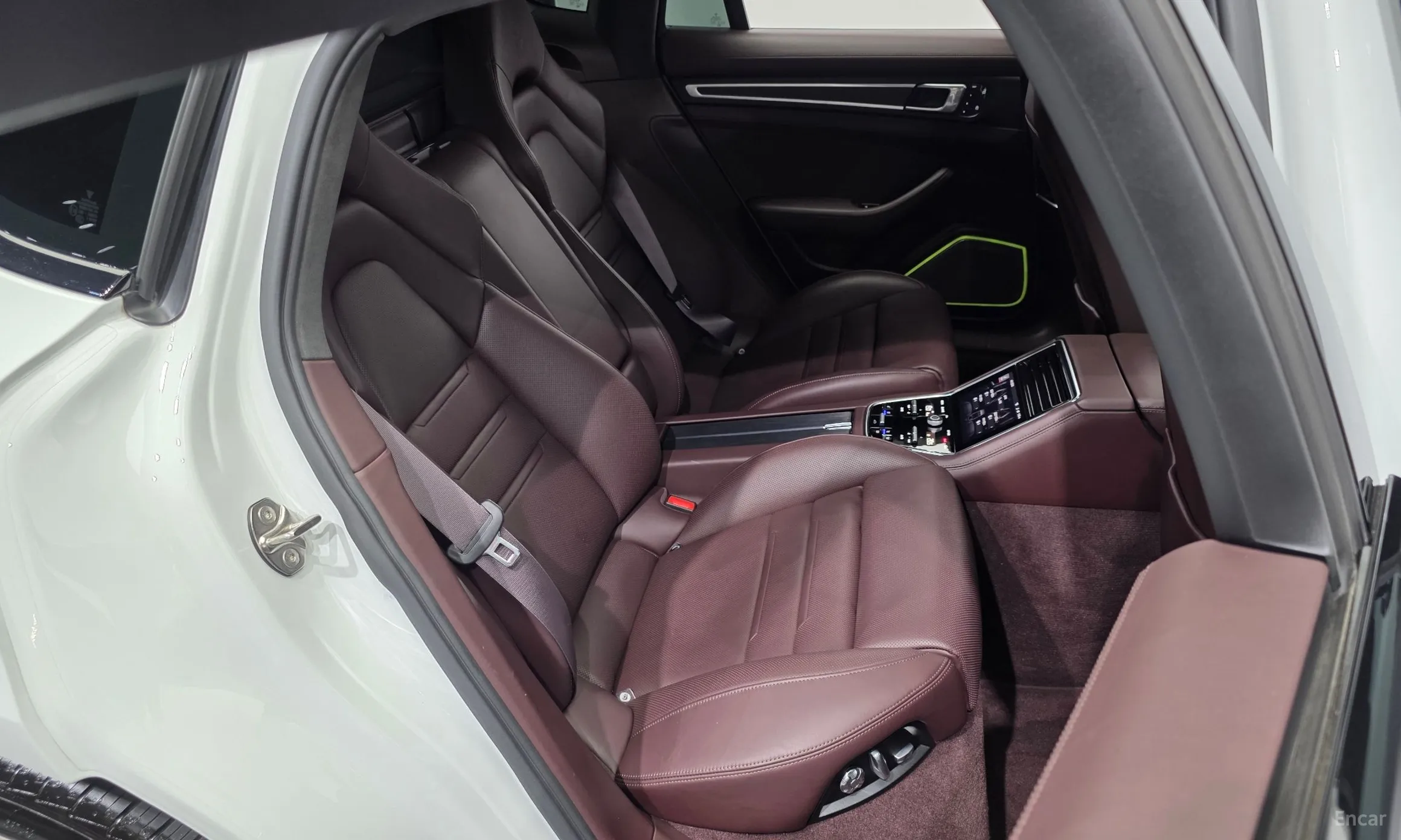Porsche Panamera (971) превью 20