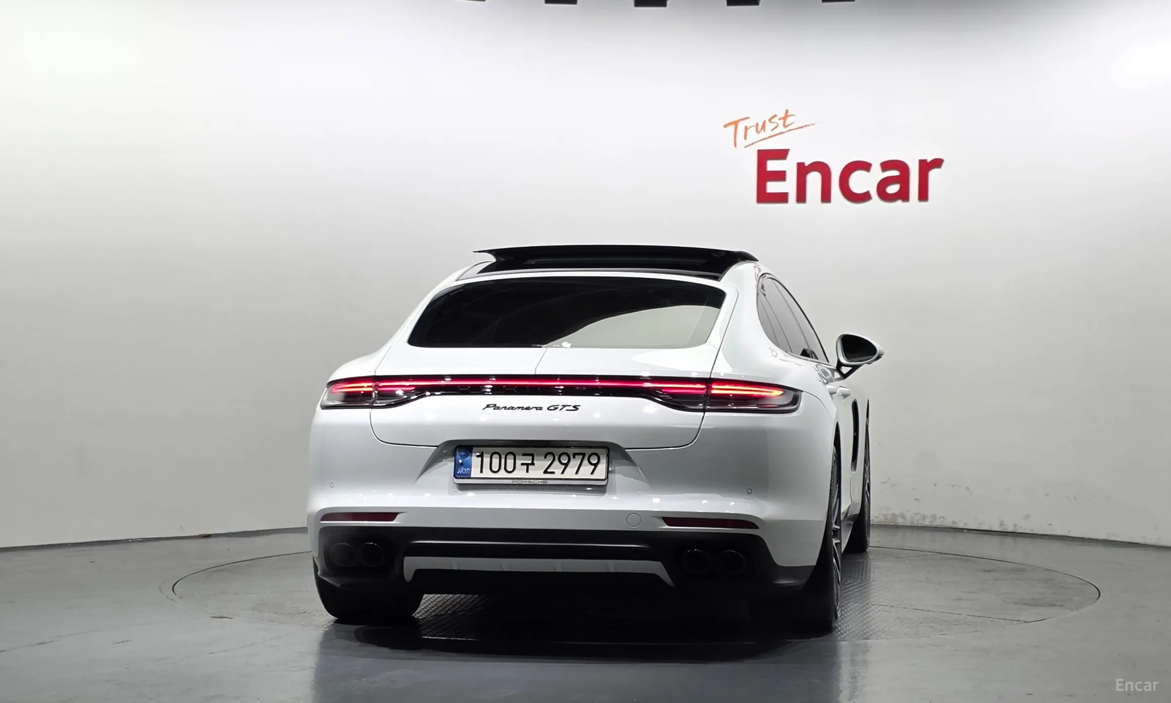 Porsche Panamera (971) превью 4