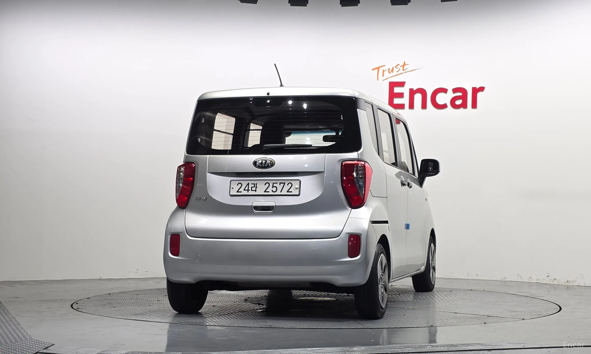 Kia Ray превью 4