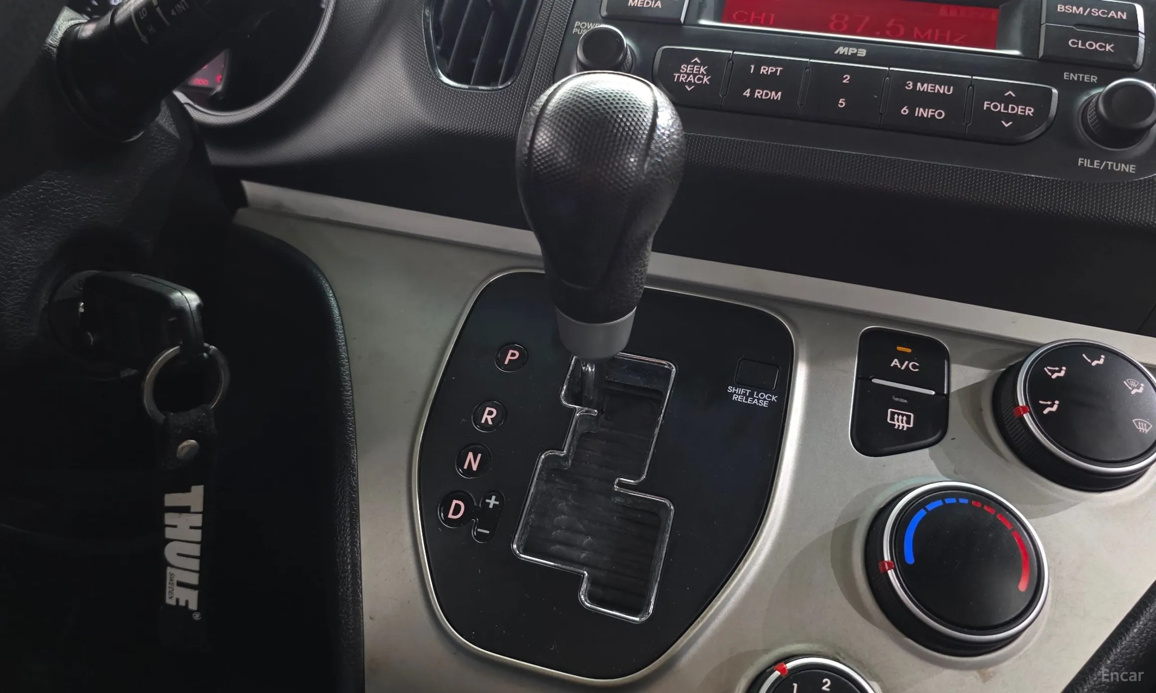 Kia Ray превью 9