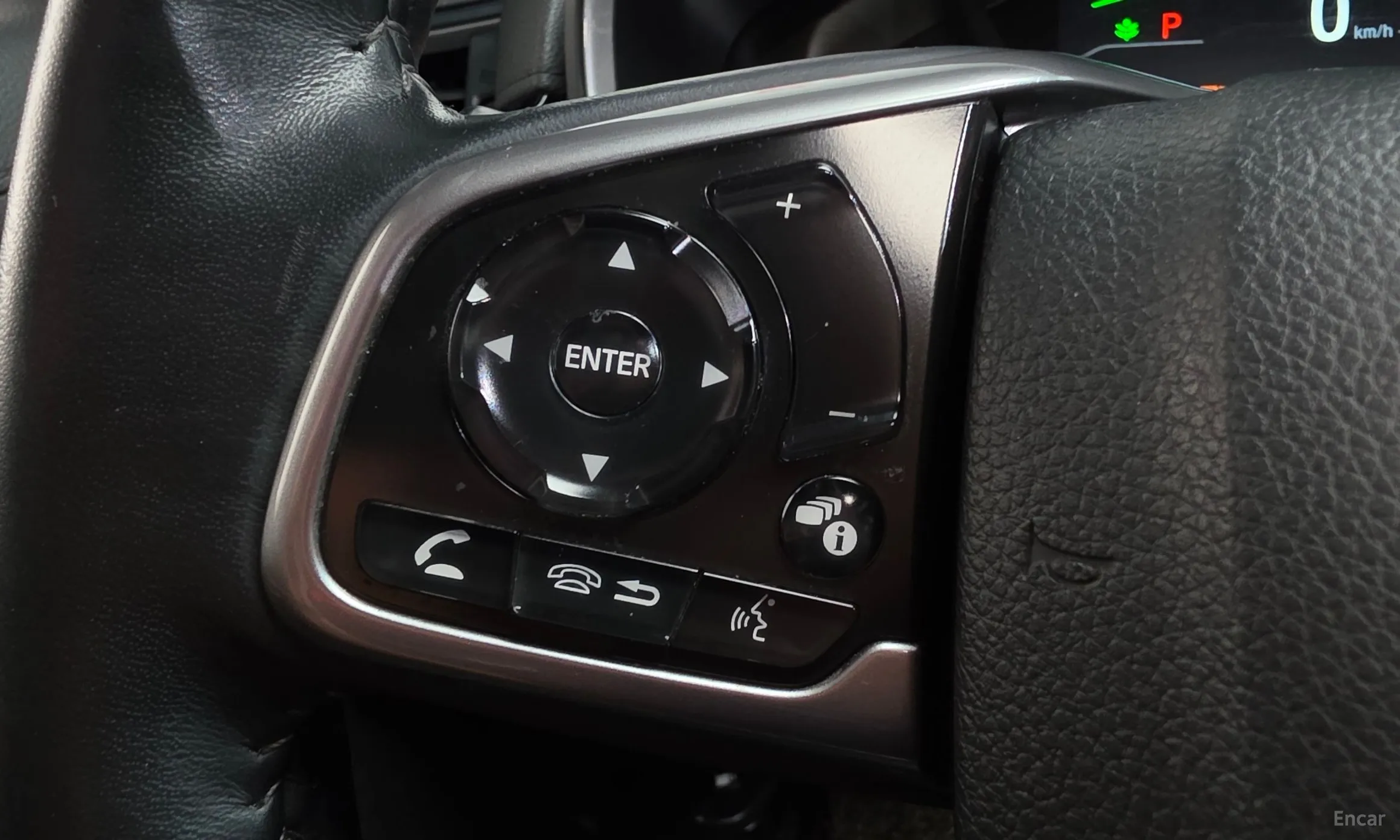 Honda CR-V 5th generation превью 17