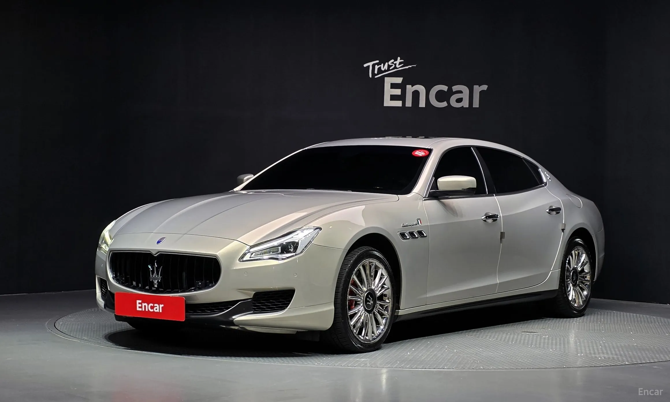 Maserati Quattroporte