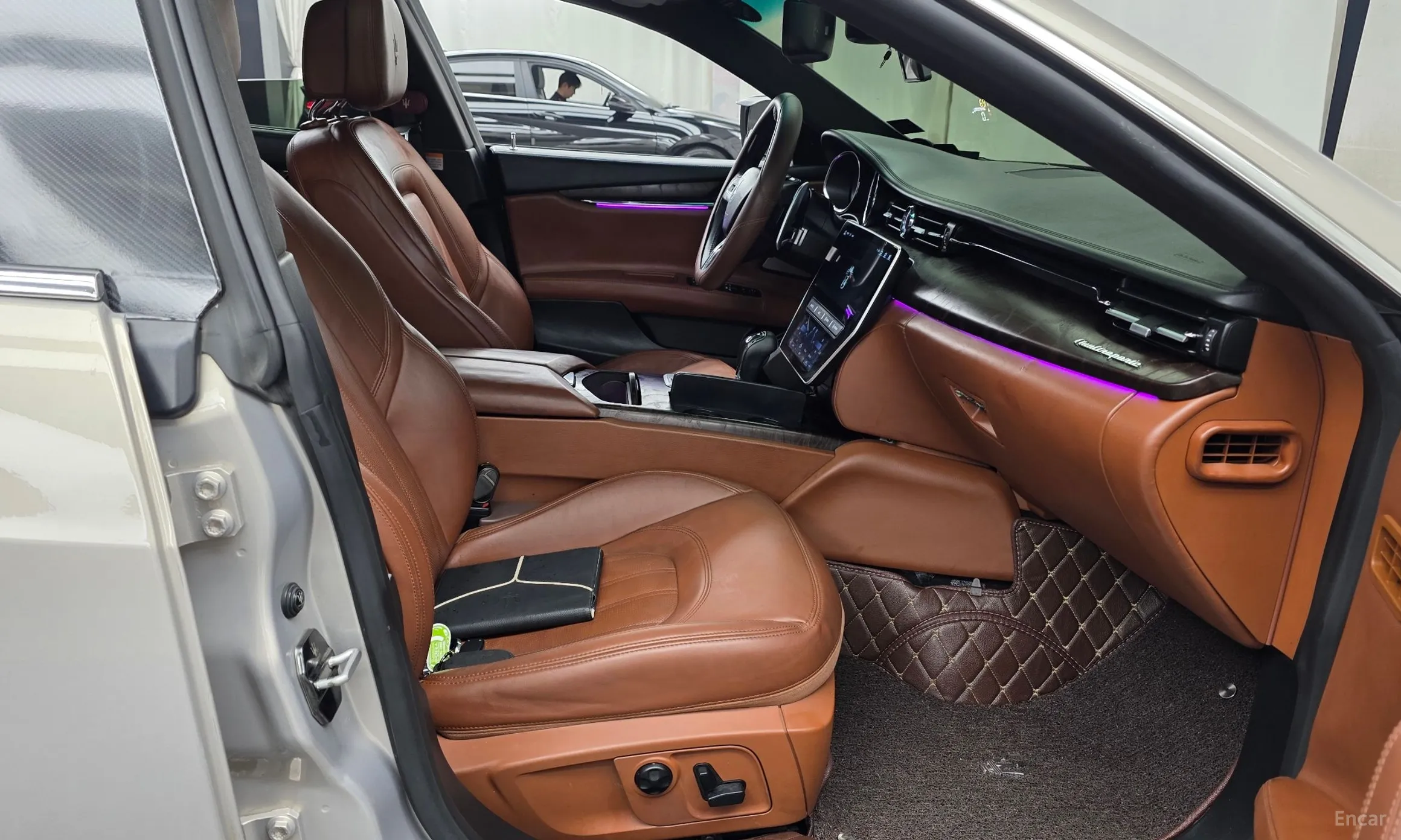 Maserati Quattroporte превью 11