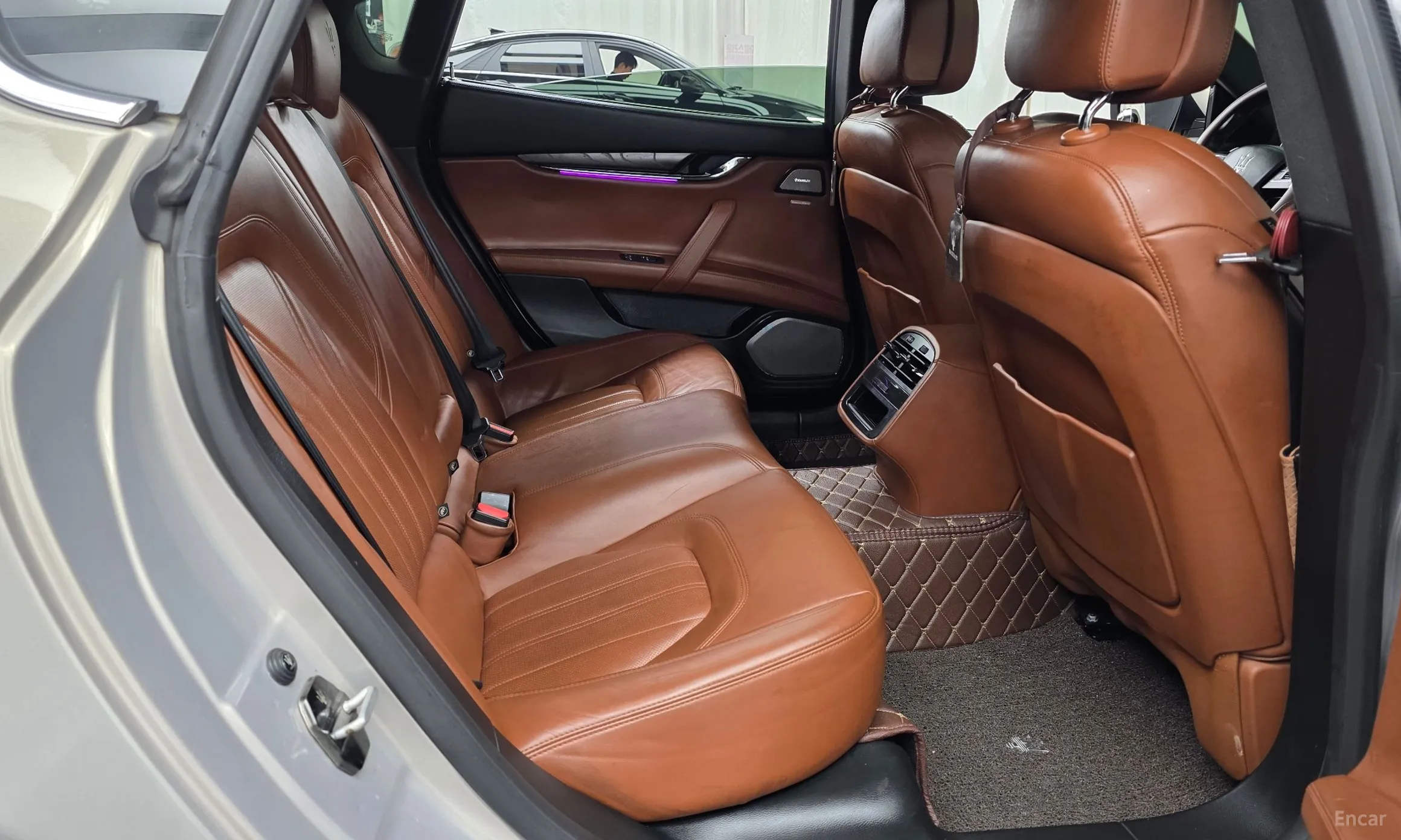 Maserati Quattroporte превью 12