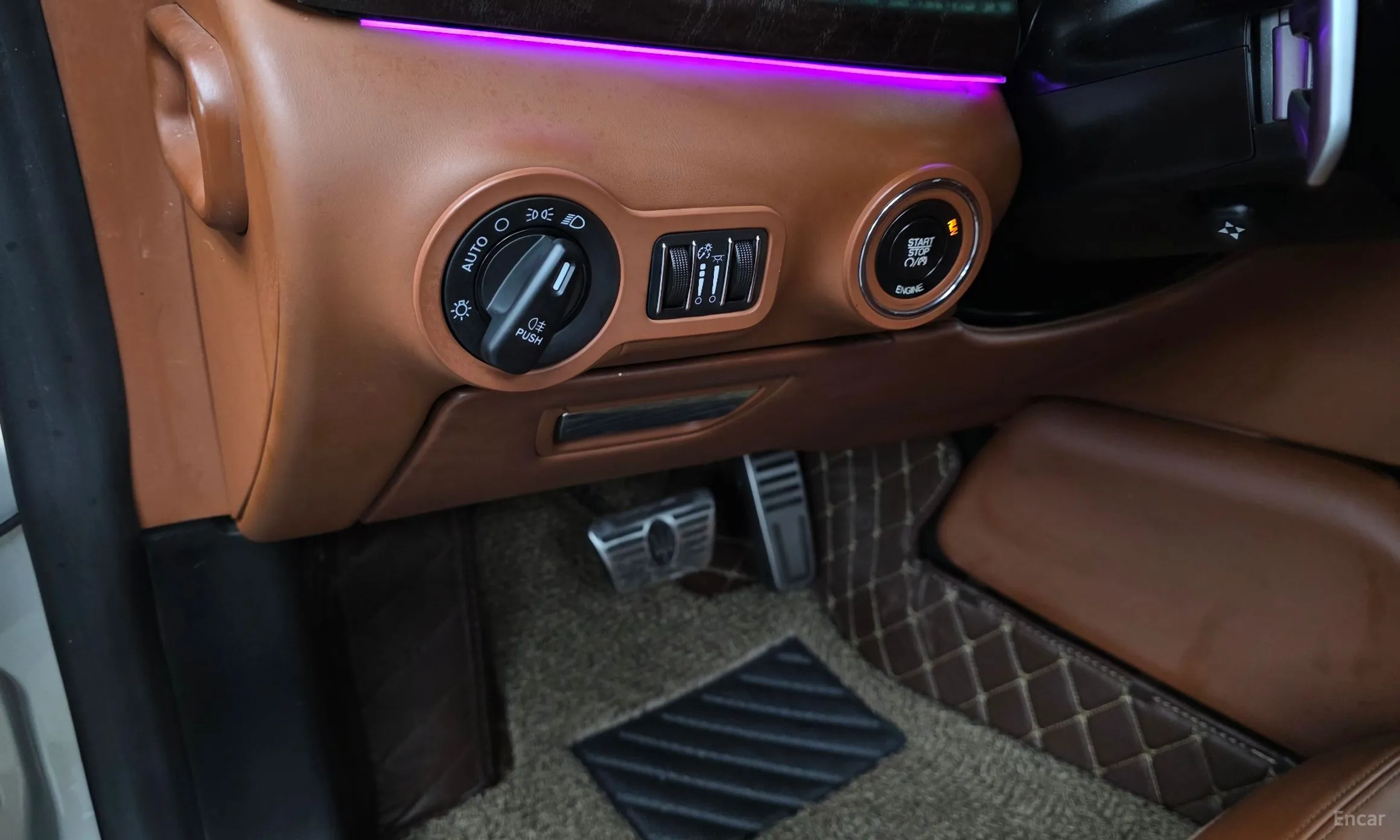 Maserati Quattroporte превью 18