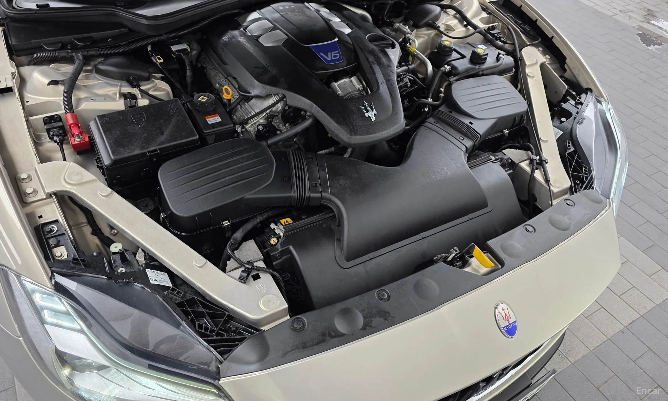 Maserati Quattroporte превью 6