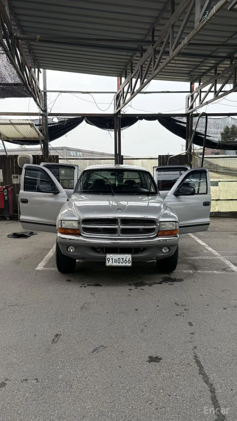Dodge Dakota превью 11