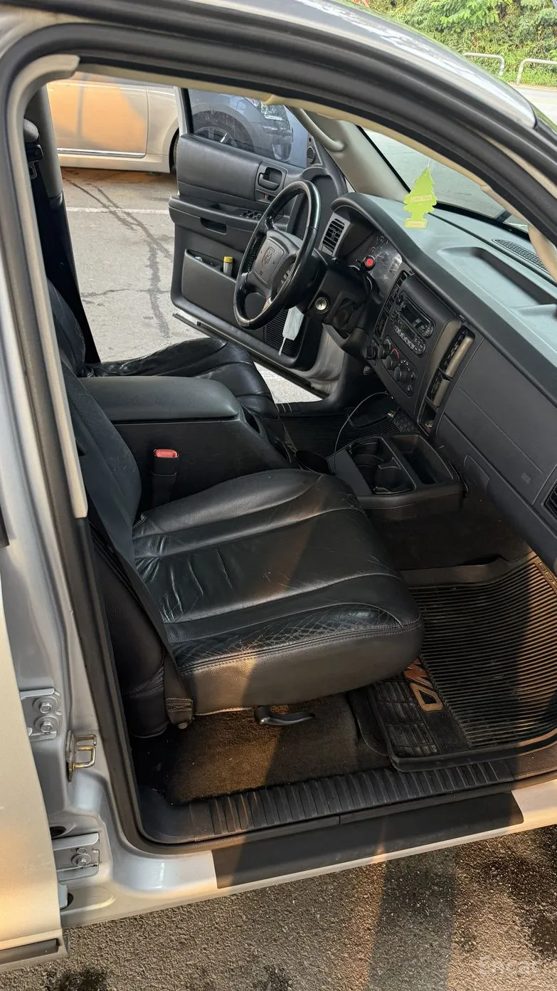 Dodge Dakota превью 7
