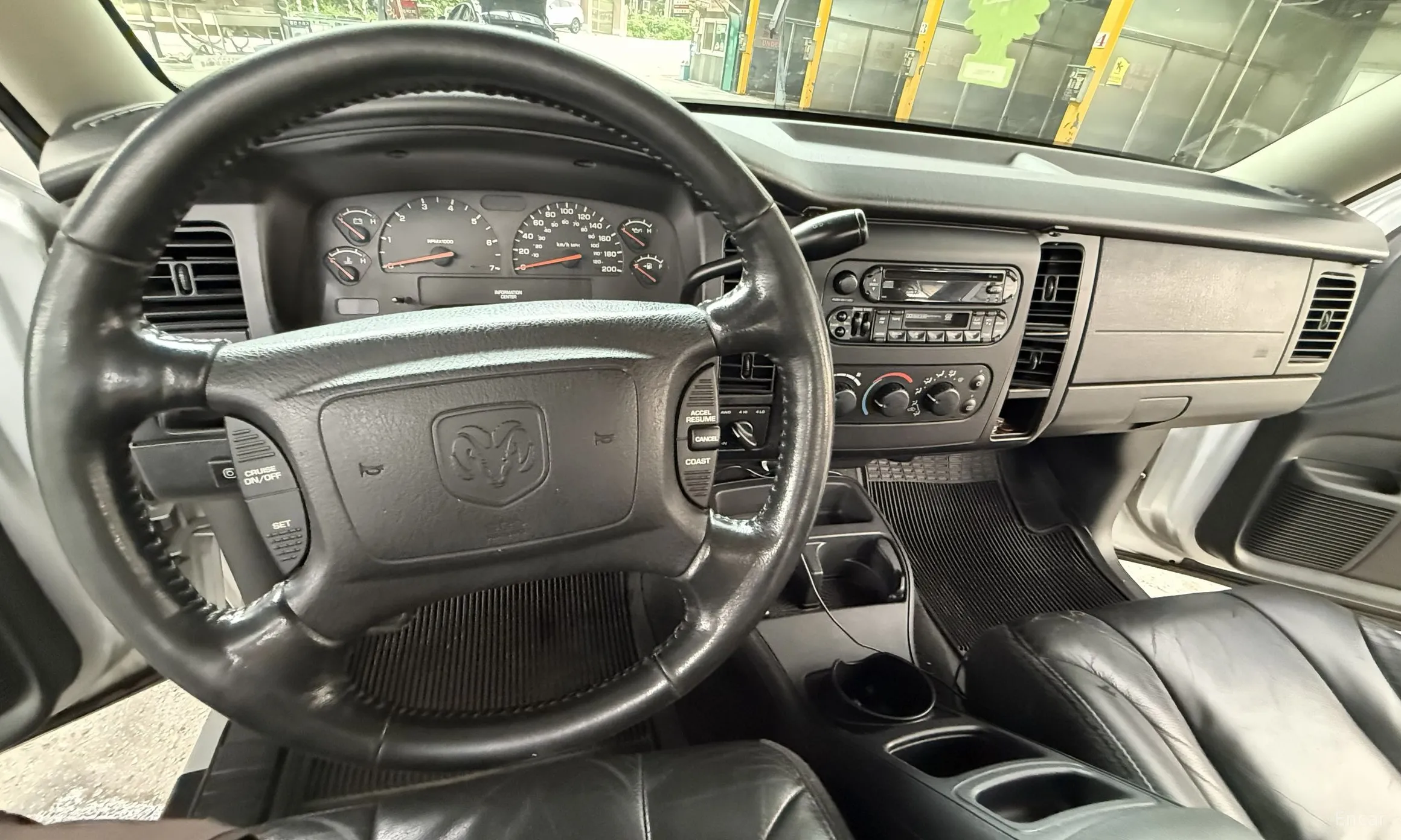 Dodge Dakota превью 9