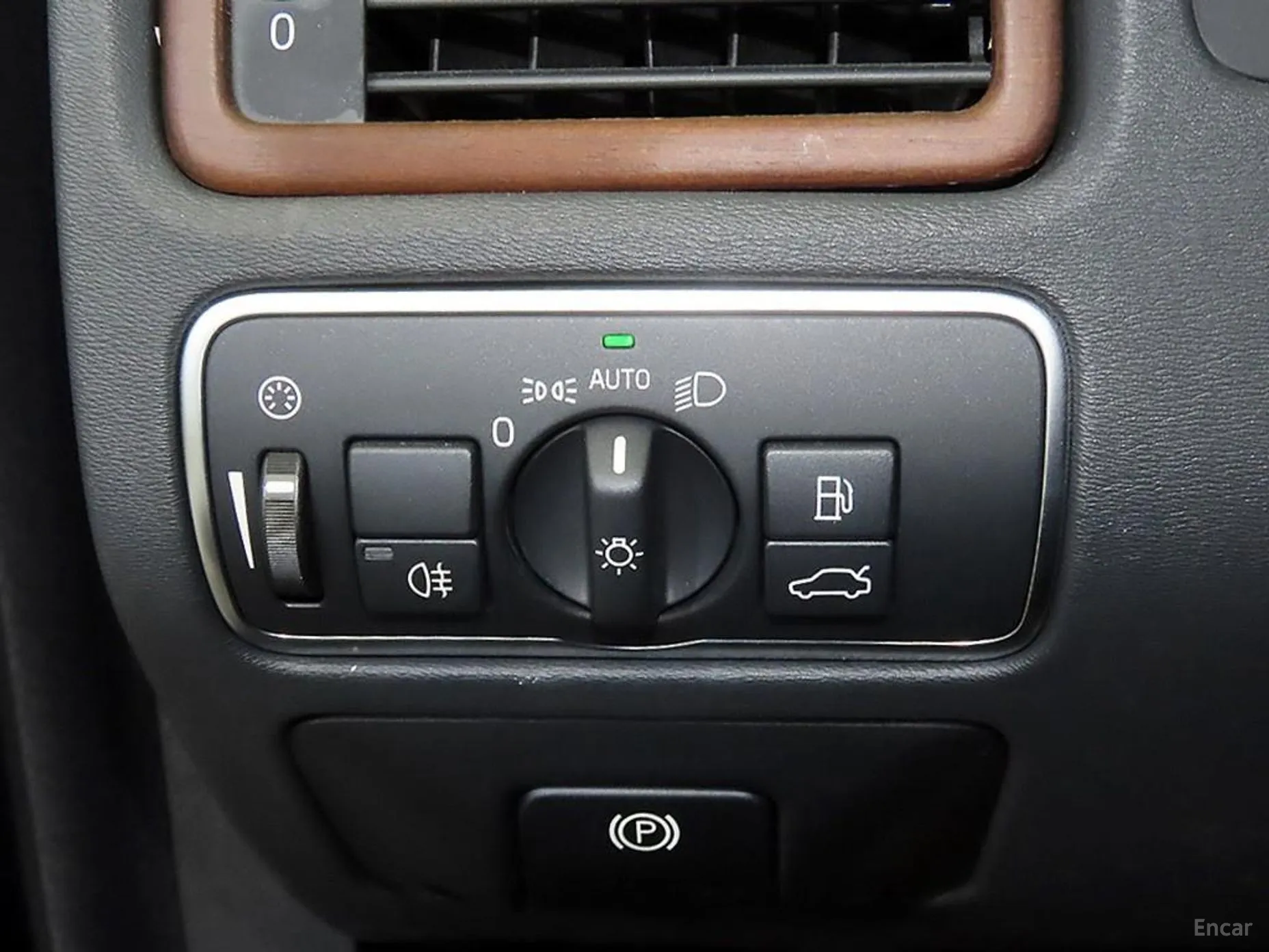 Volvo S80 превью 13