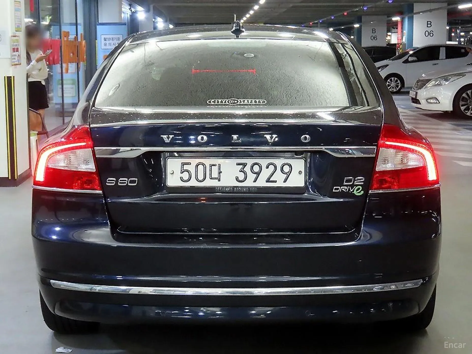 Volvo S80 превью 5
