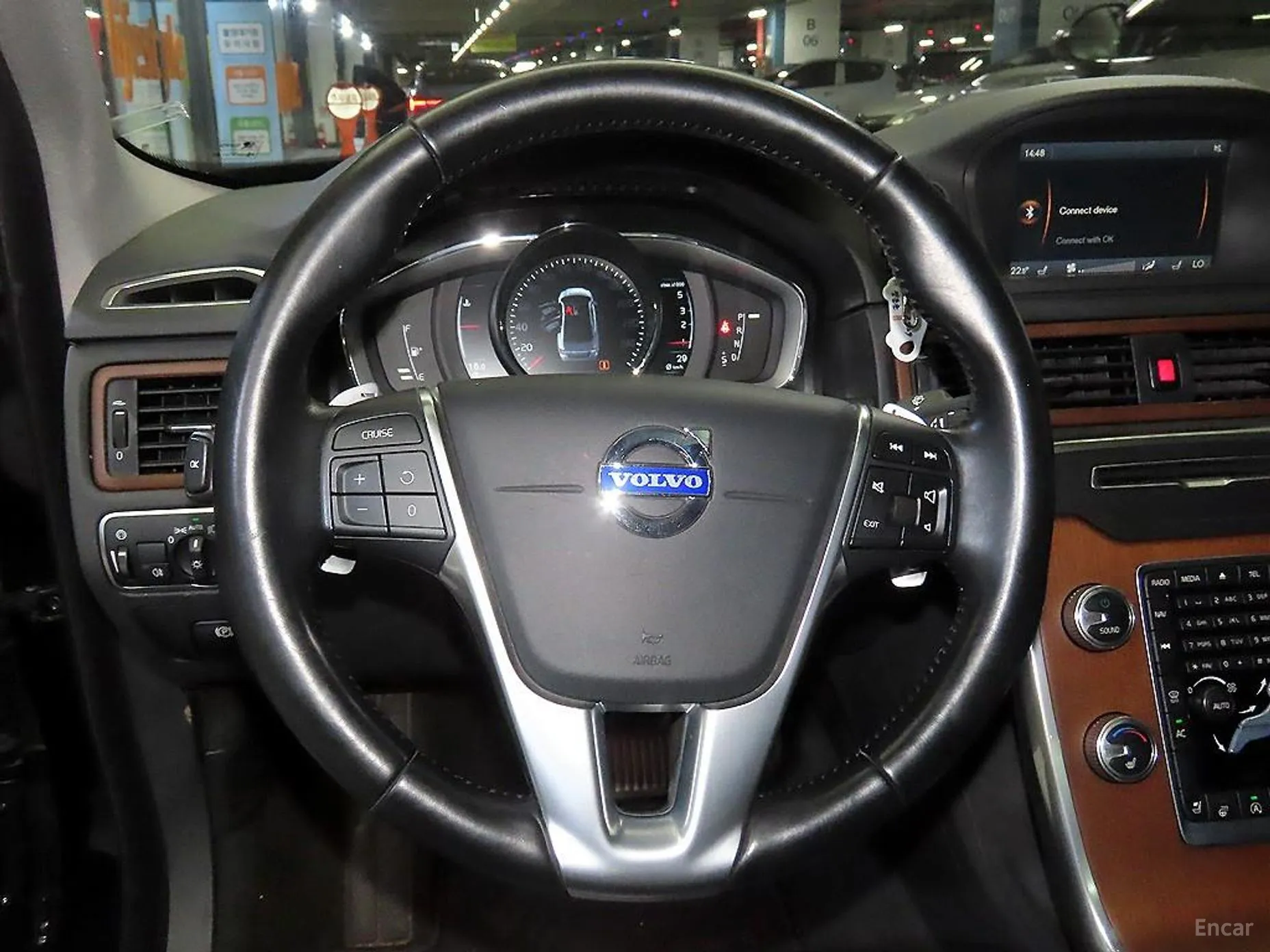 Volvo S80 превью 8
