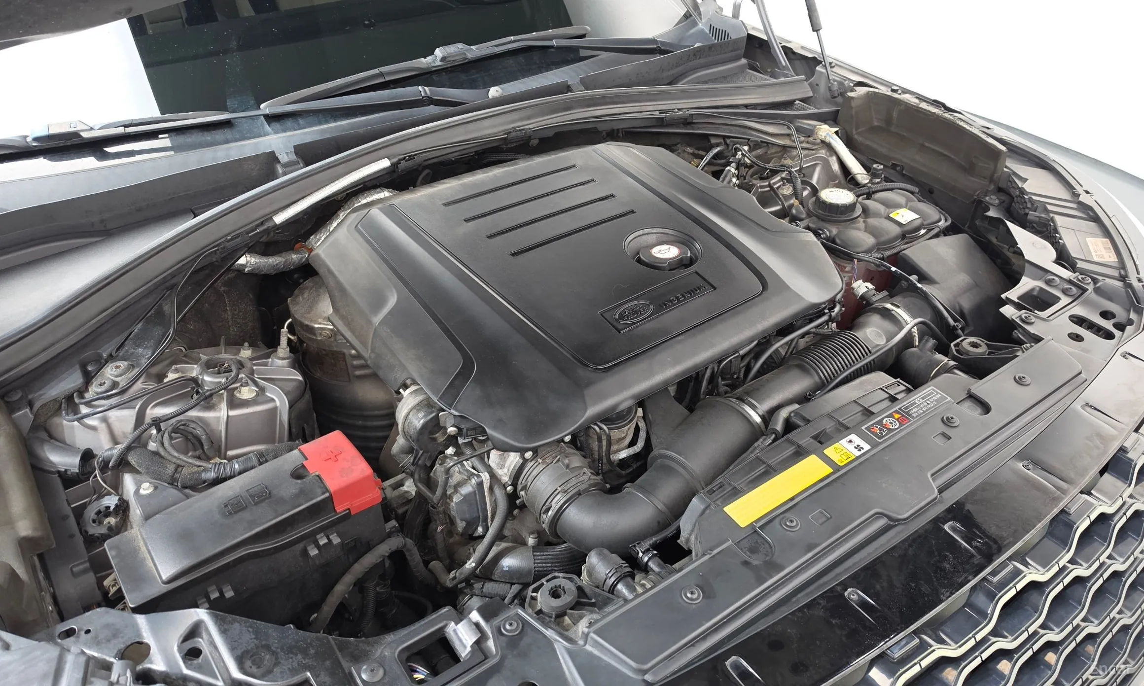 Land Rover Range Rover Bella превью 6