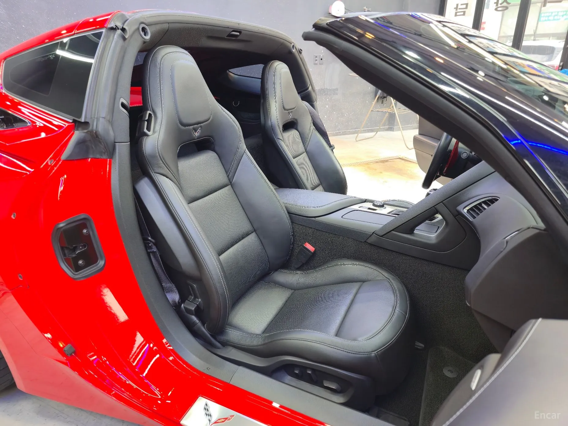 Chevrolet Corvette превью 20