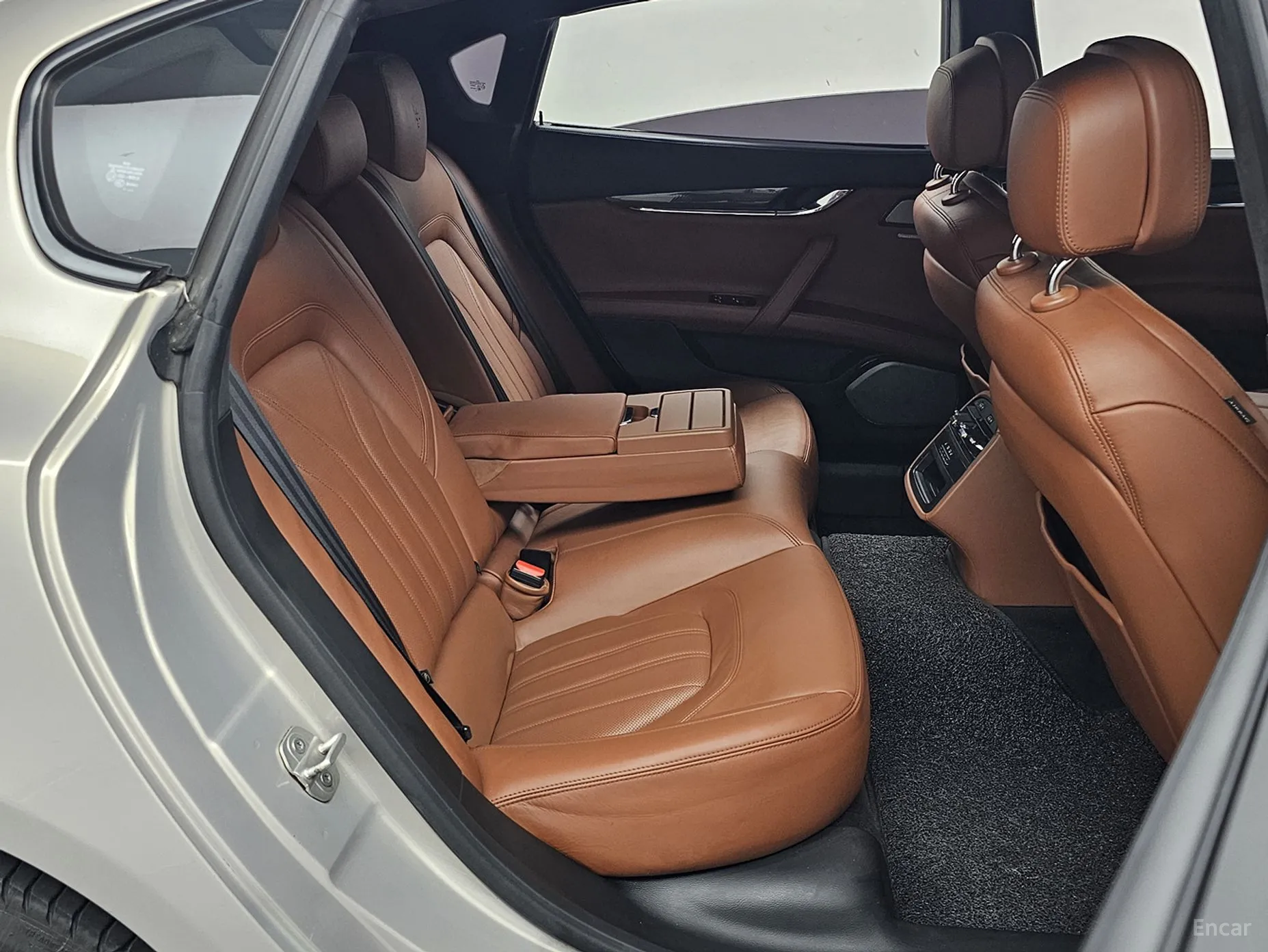 Maserati Quattroporte превью 14