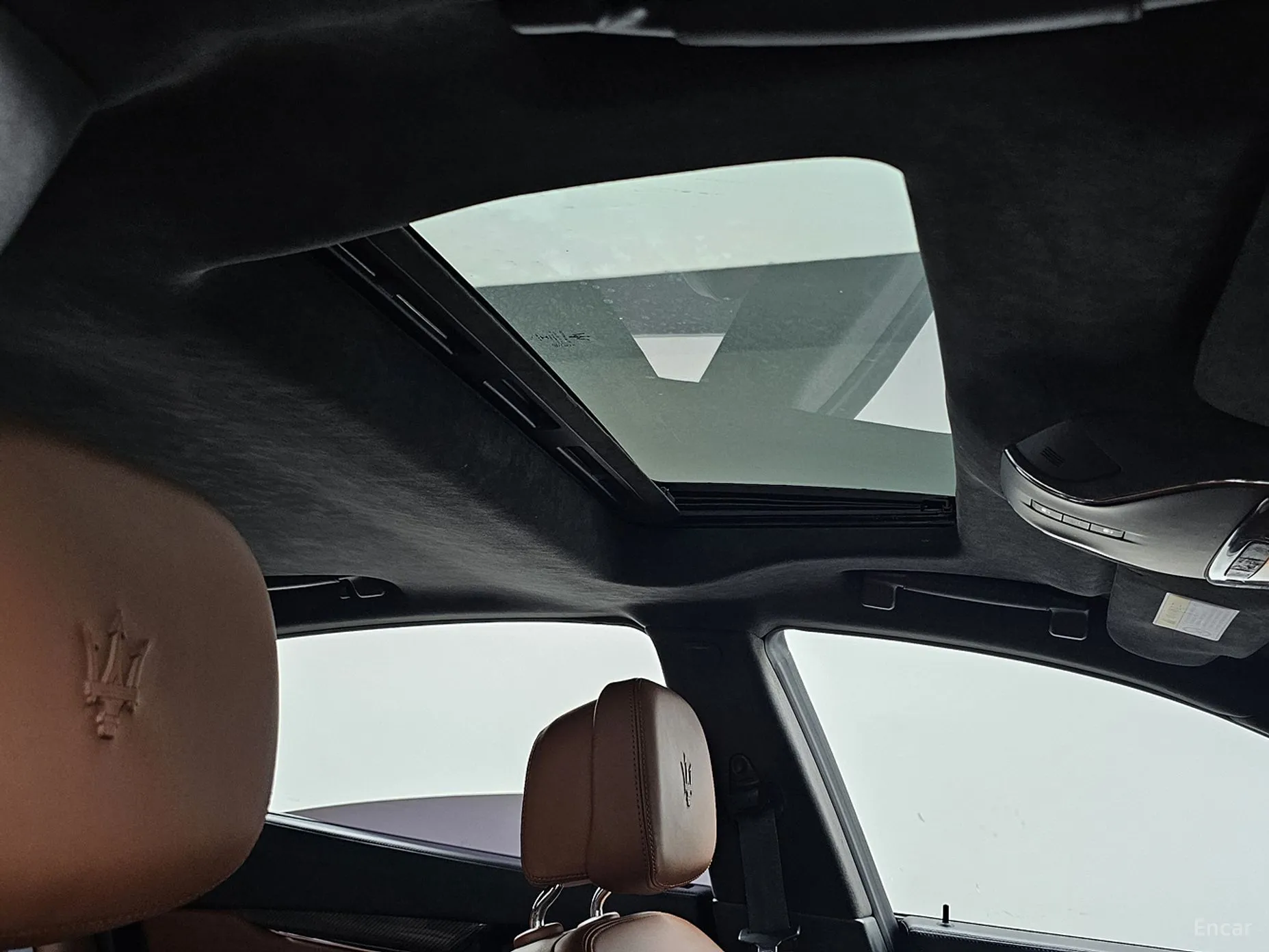 Maserati Quattroporte превью 18