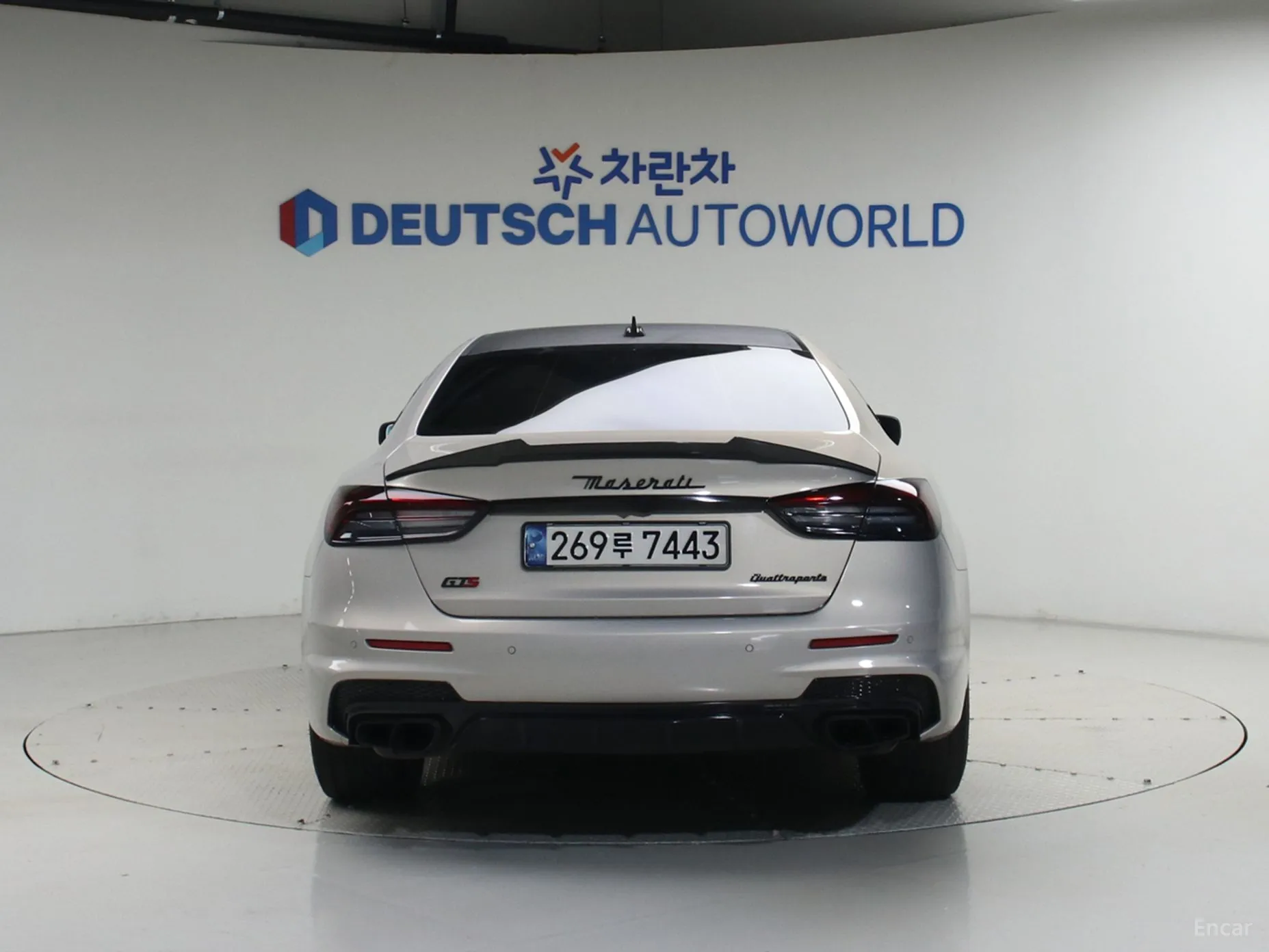 Maserati Quattroporte превью 5
