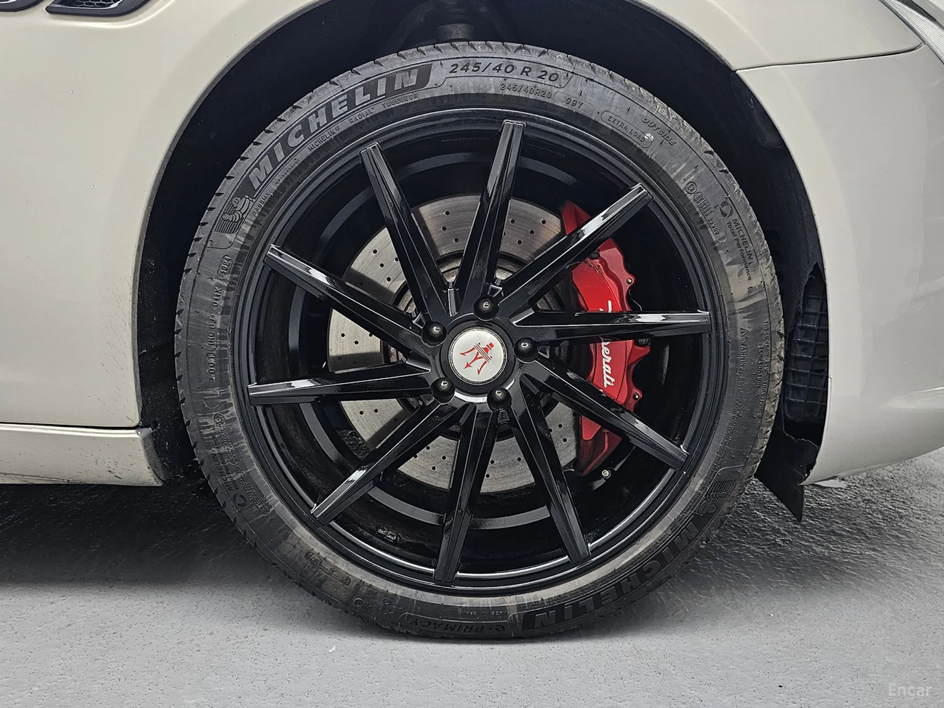 Maserati Quattroporte превью 6