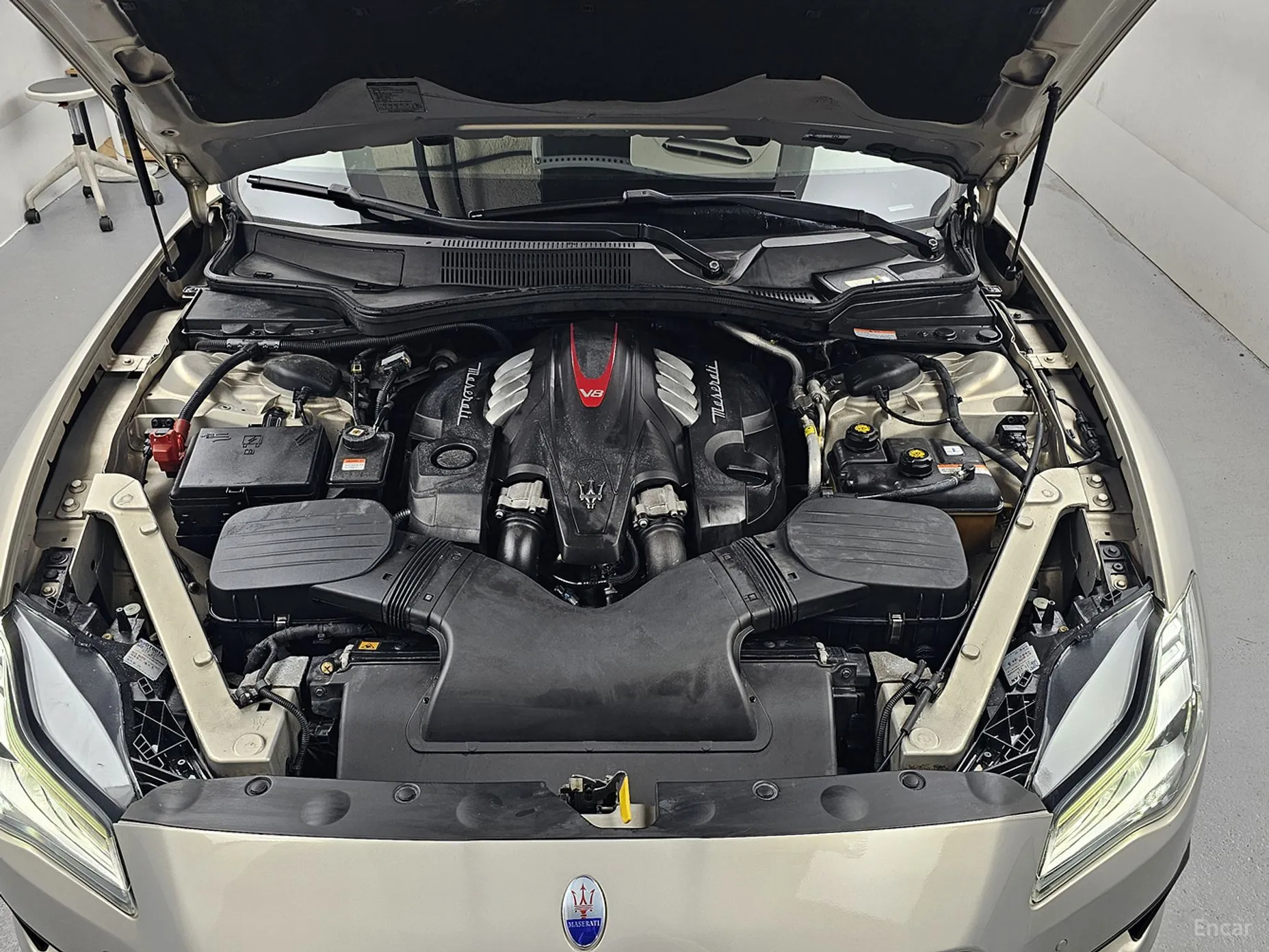 Maserati Quattroporte превью 7