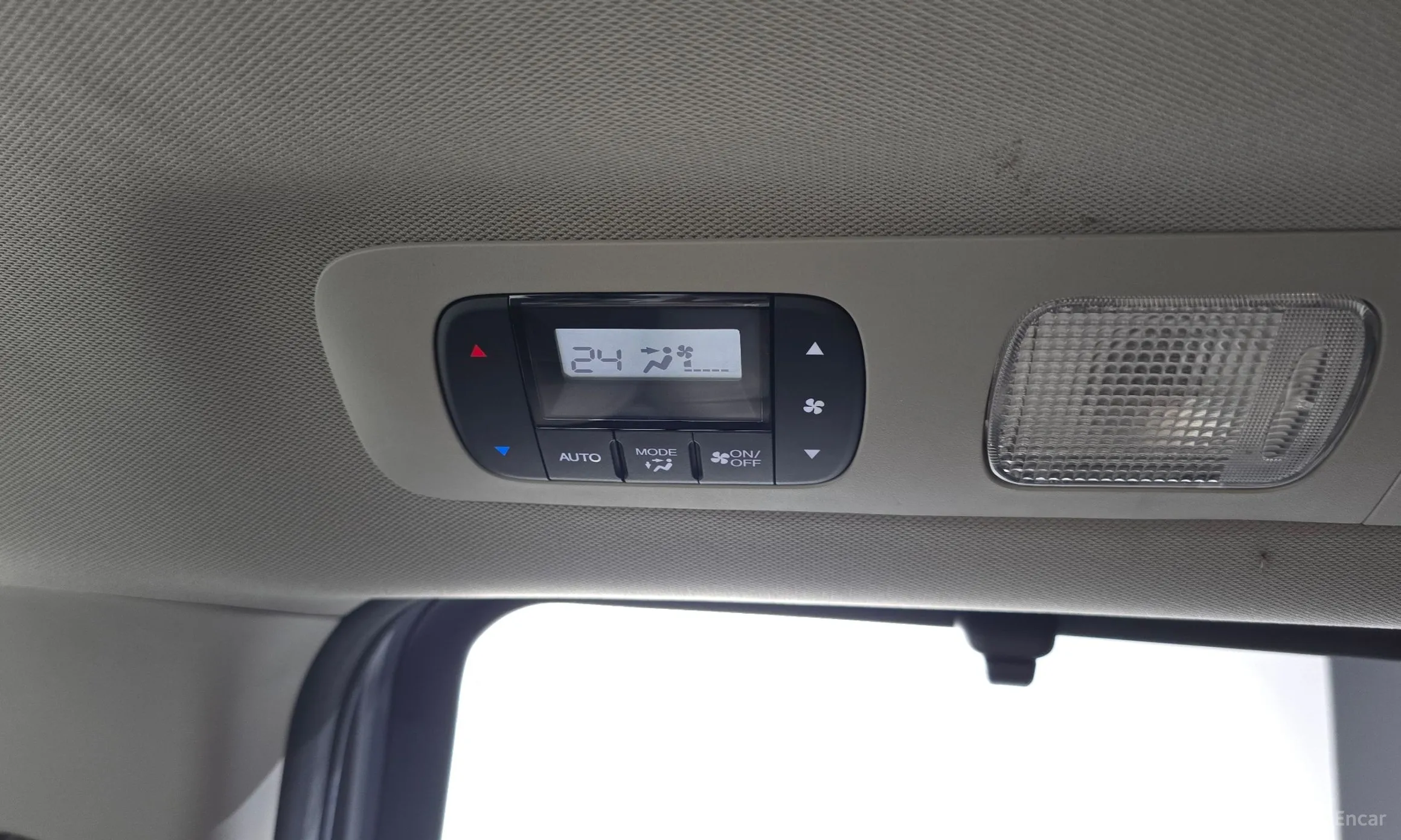 Honda Odyssey превью 16