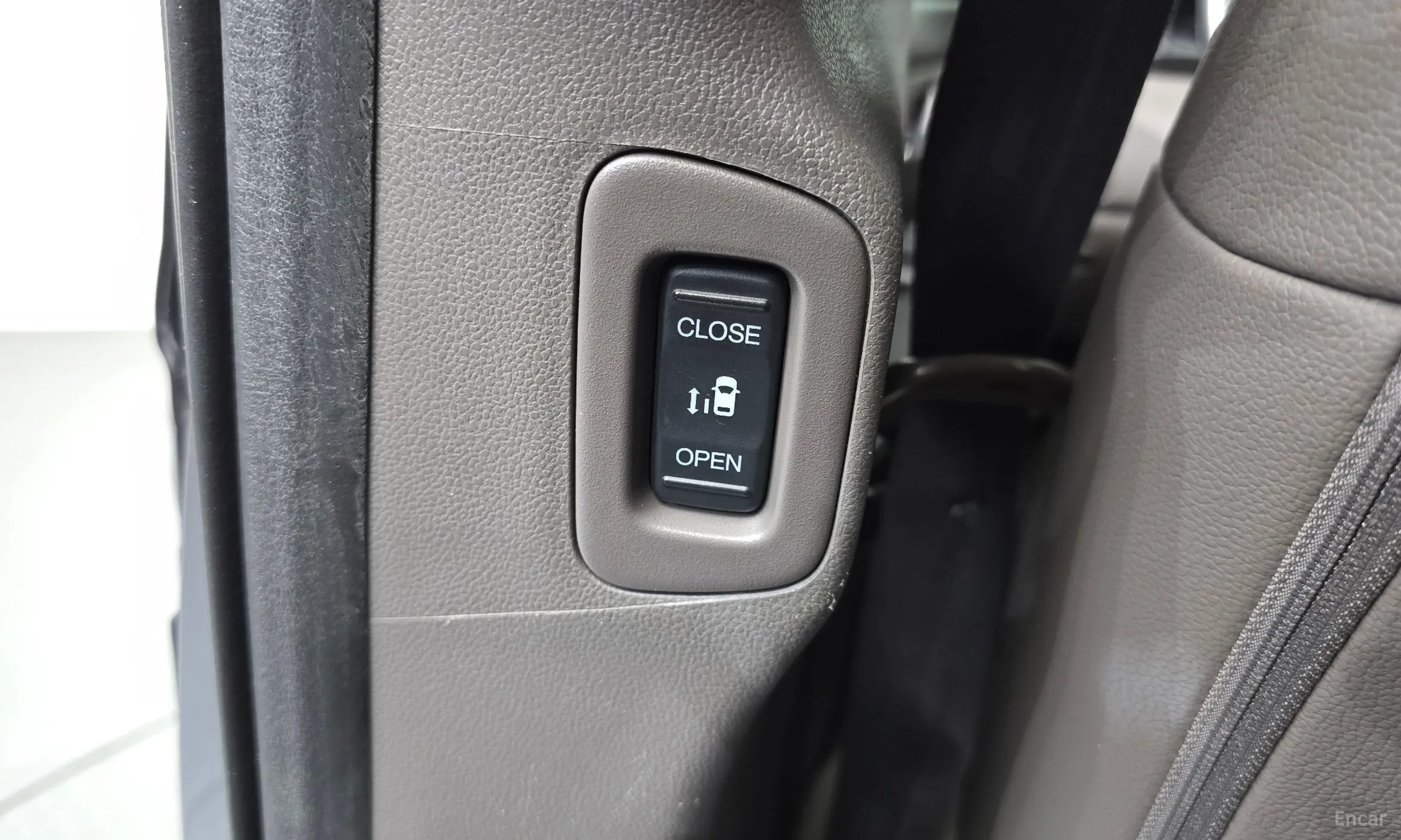 Honda Odyssey превью 19
