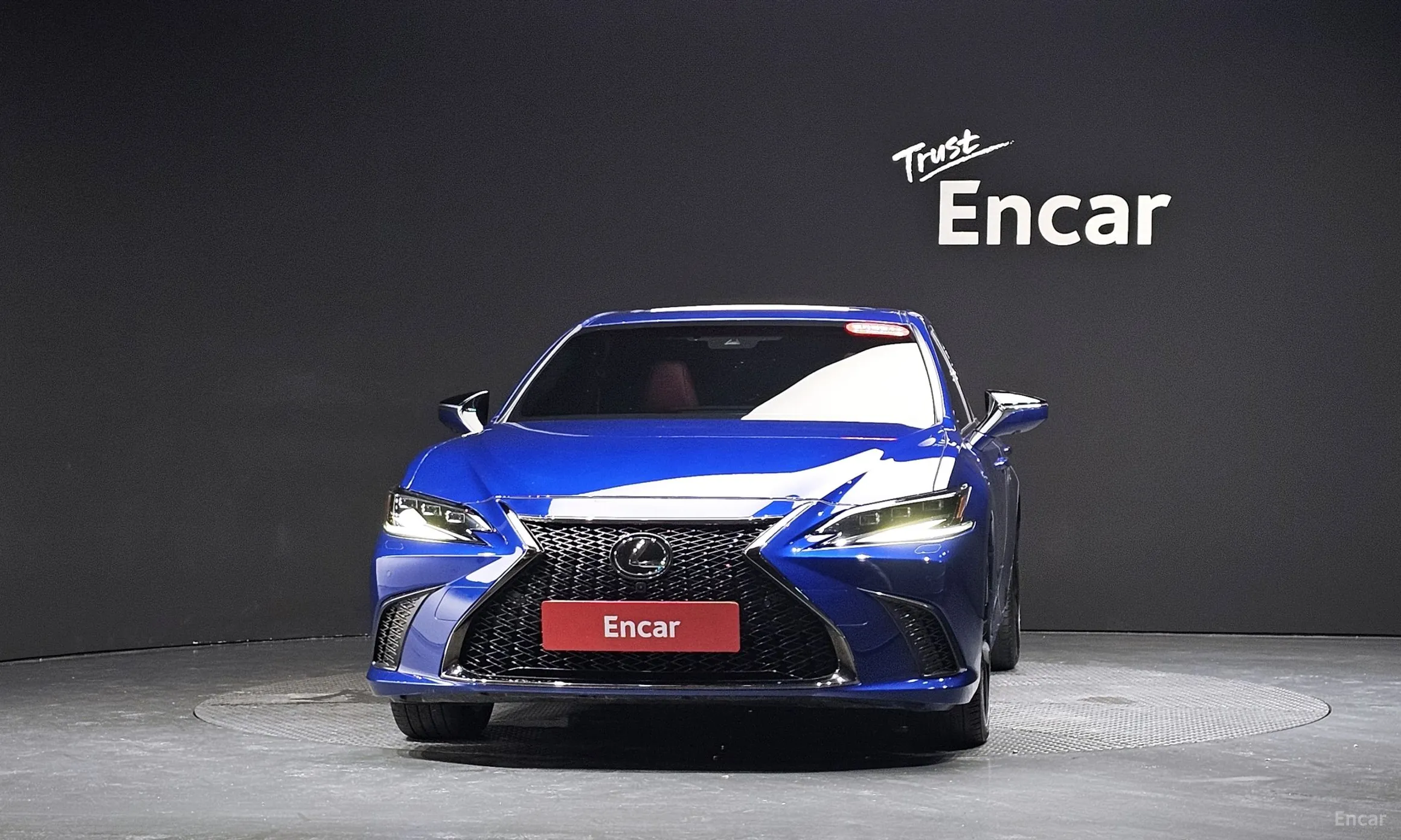 Lexus ES300h 7th Generation превью 3