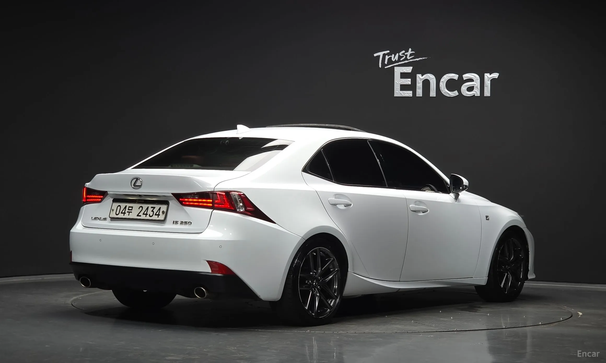 Lexus New IS250