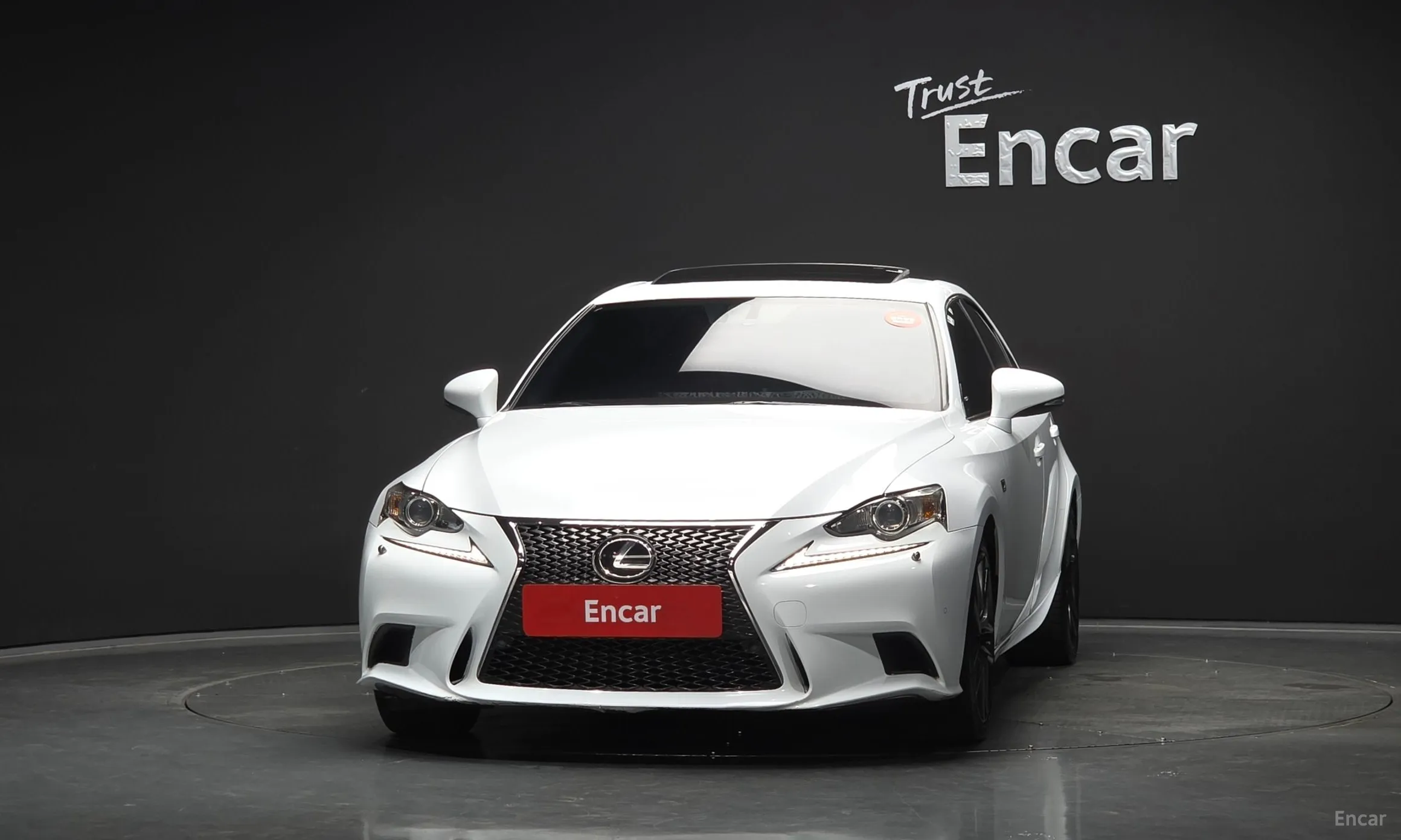 Lexus New IS250 превью 3