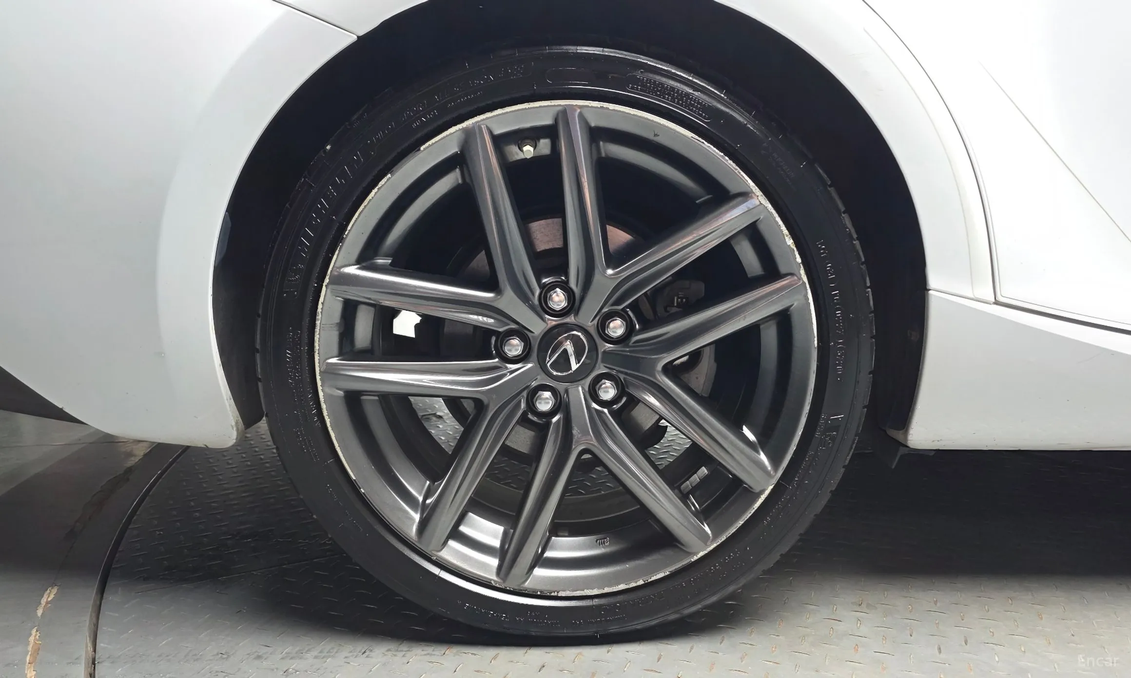 Lexus New IS250 превью 5