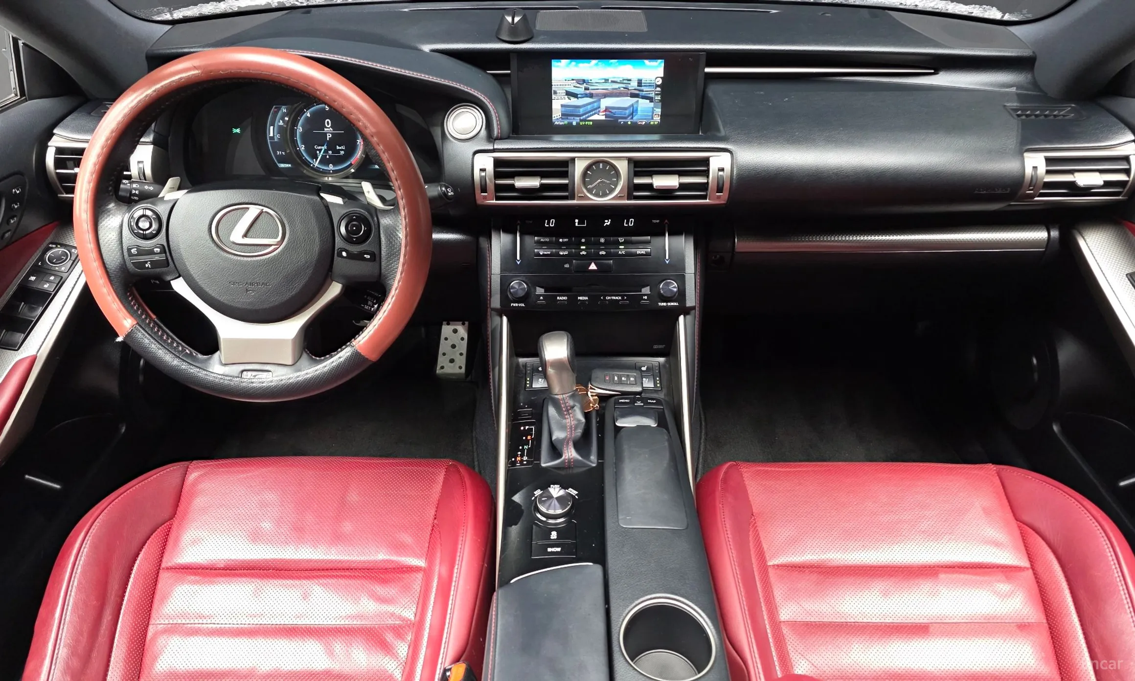 Lexus New IS250 превью 7