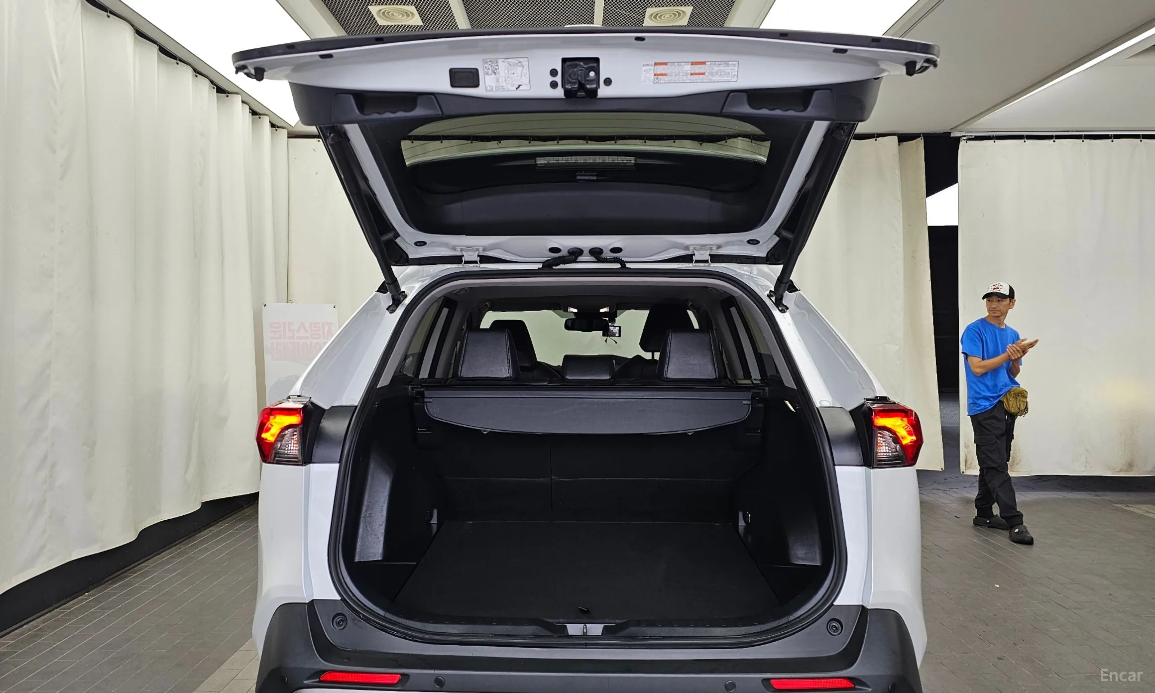 Toyota RAV4 5th Generation превью 20