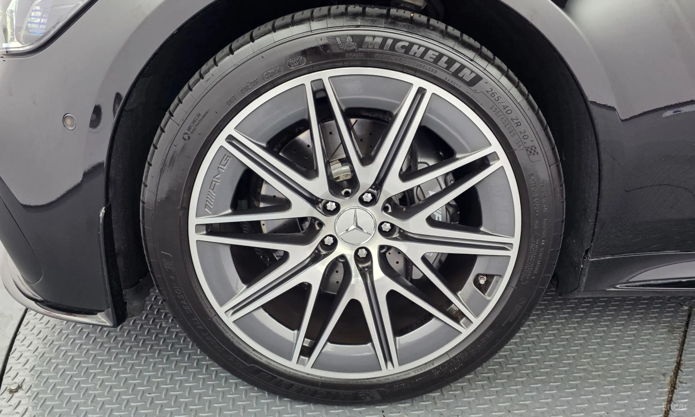 Mercedes Benz AMG GT превью 5