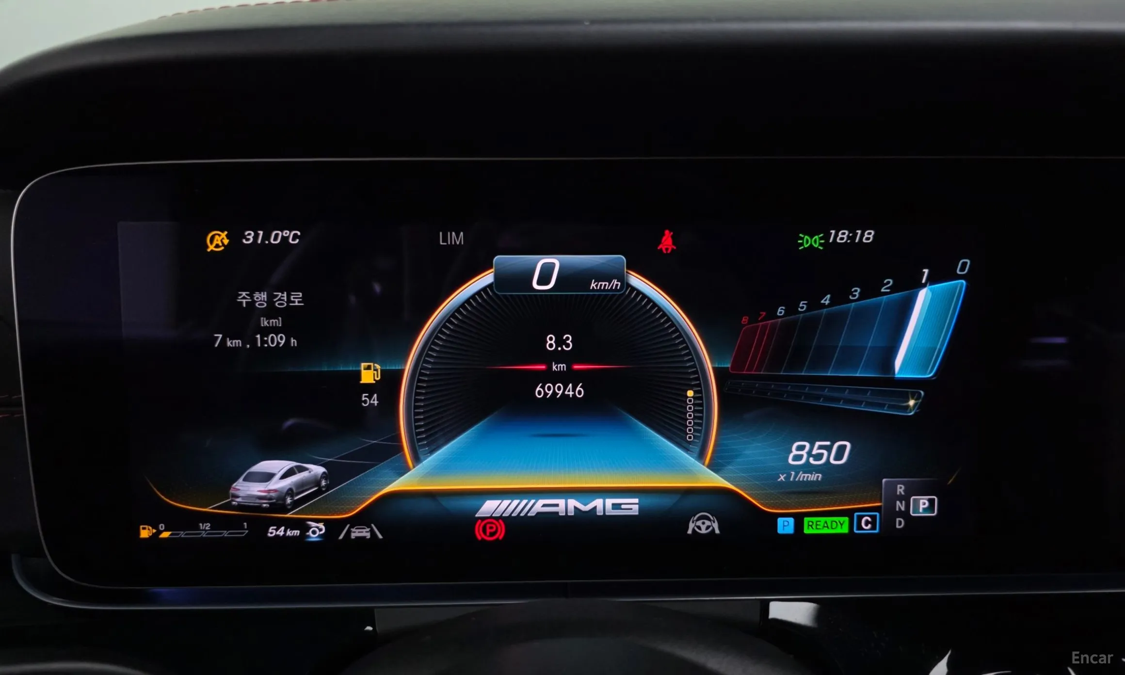 Mercedes Benz AMG GT превью 8