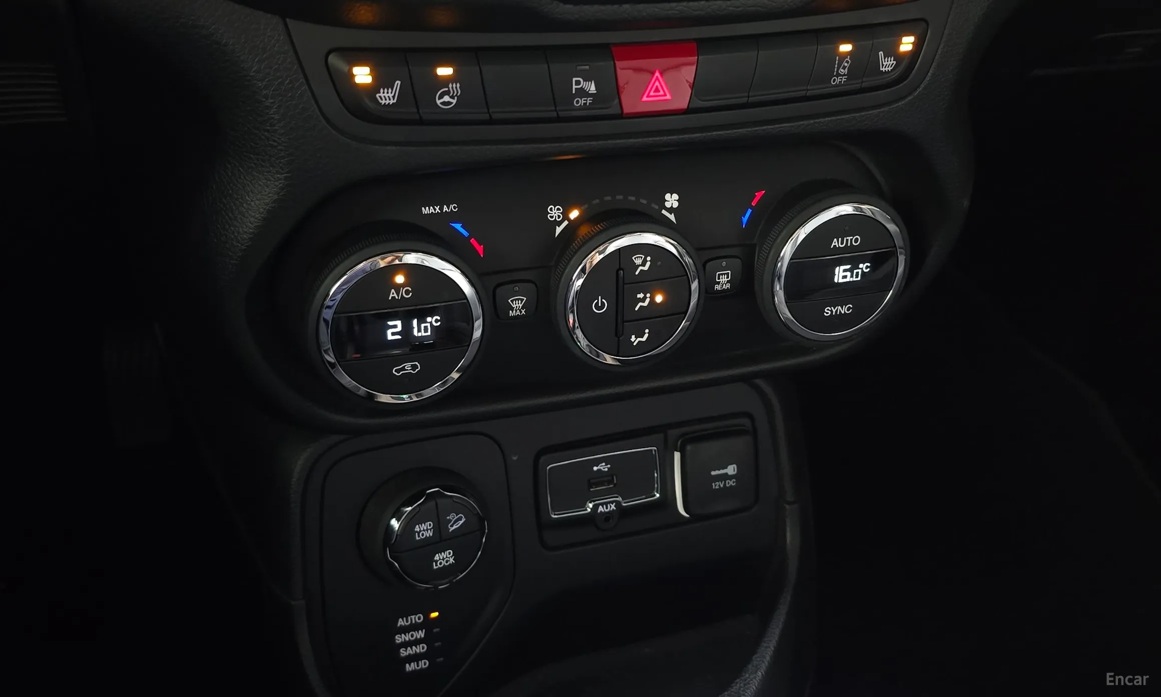 Jeep Renegade превью 18