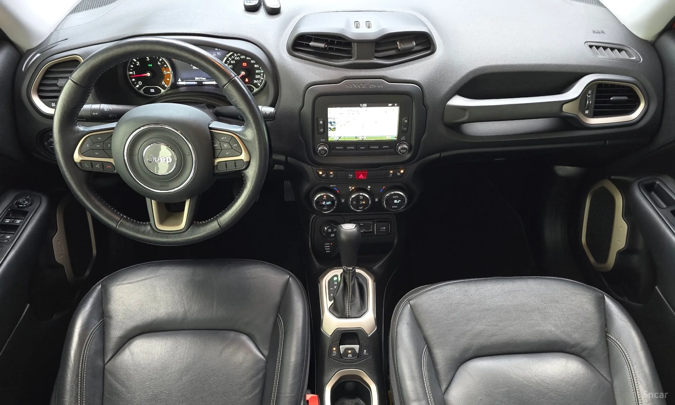 Jeep Renegade превью 7