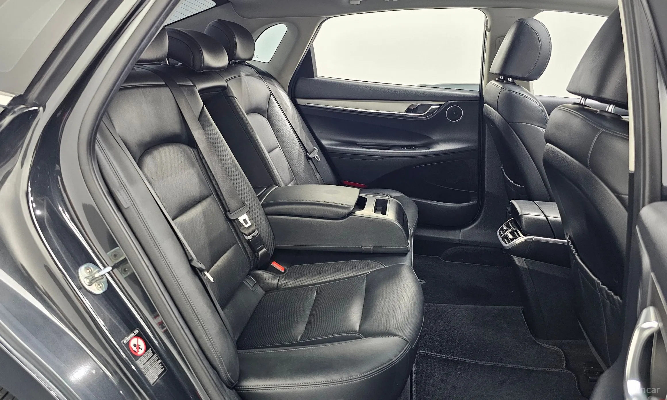 Hyundai Grandeur IG превью 12