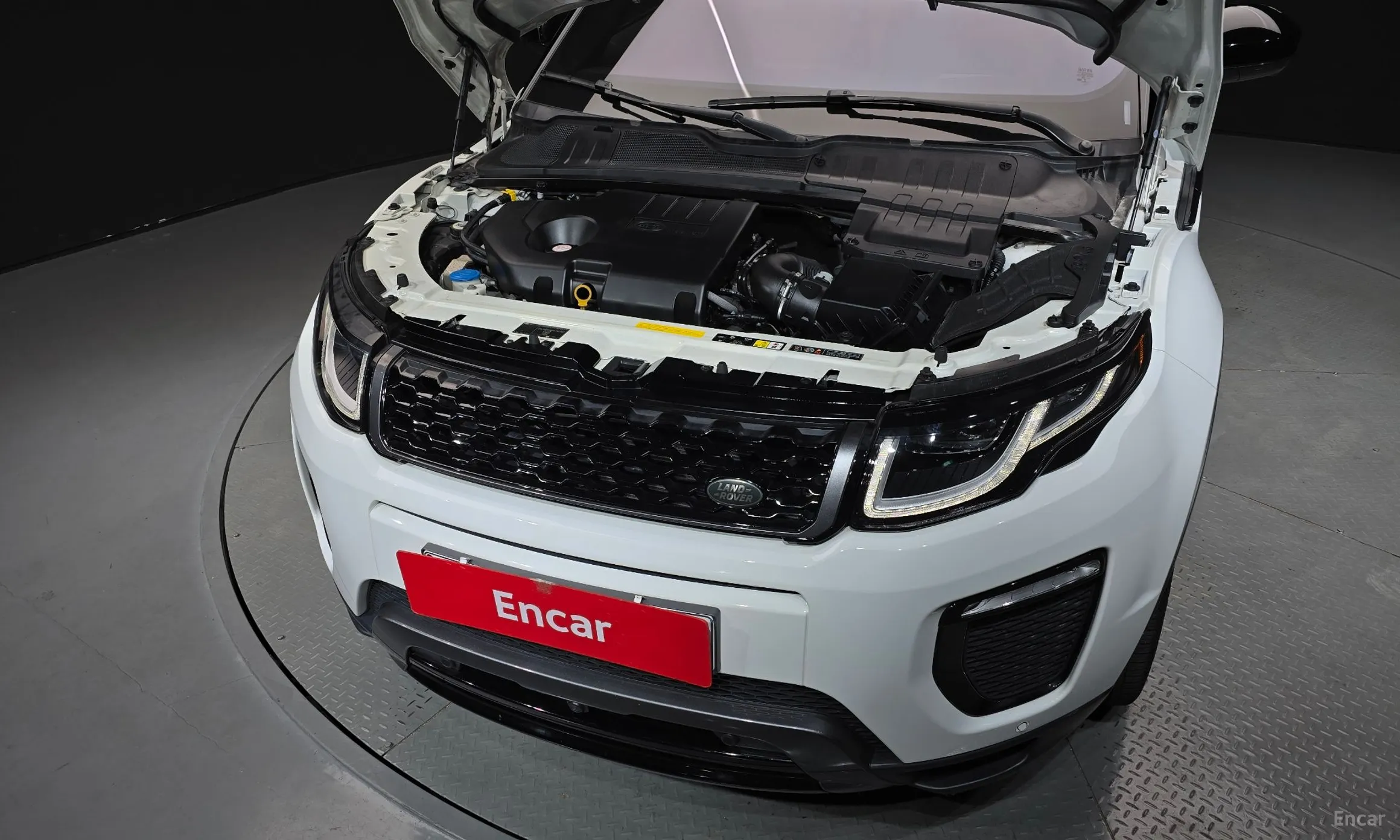 Land Rover Range Rover Evoque превью 6