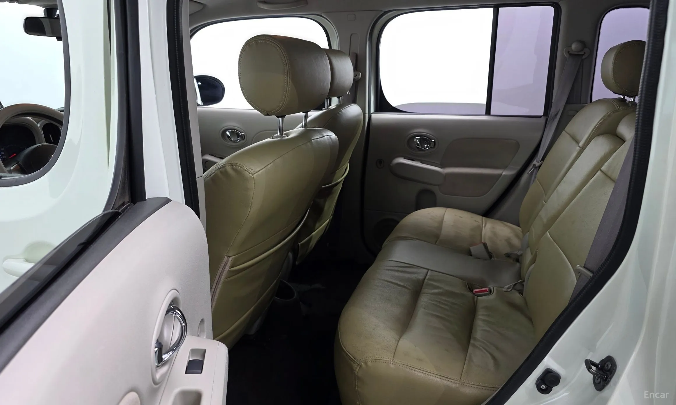 Nissan Cube превью 11