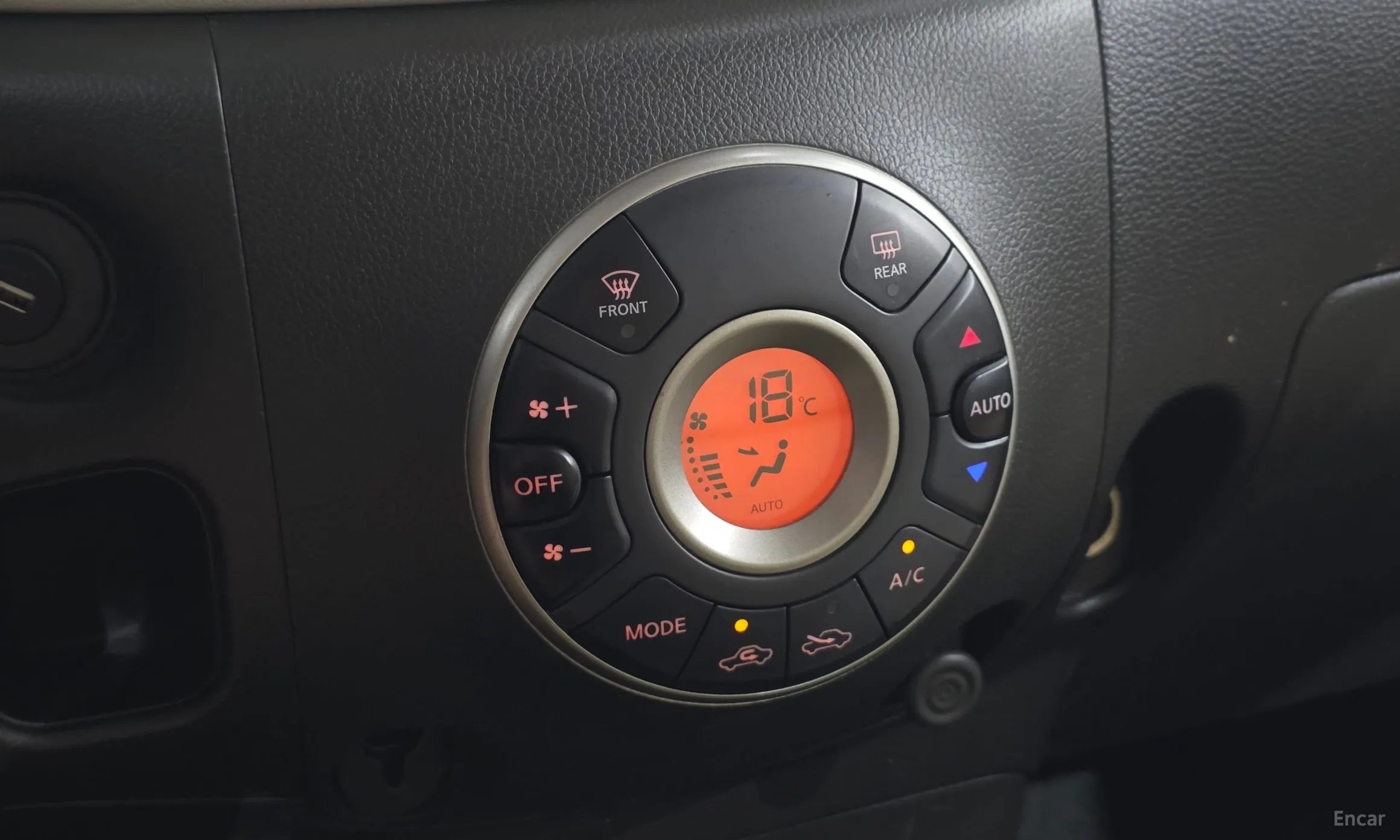 Nissan Cube превью 18
