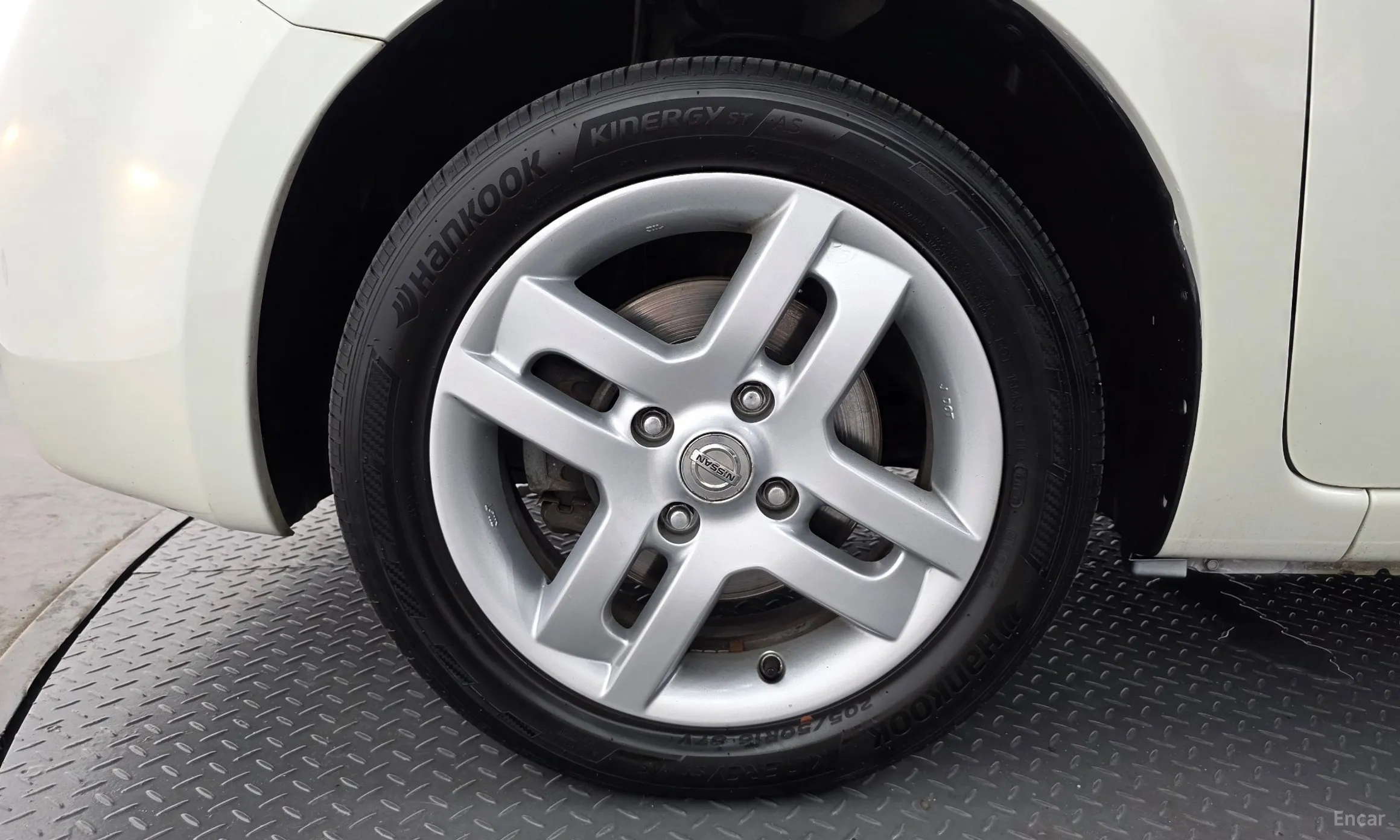 Nissan Cube превью 5