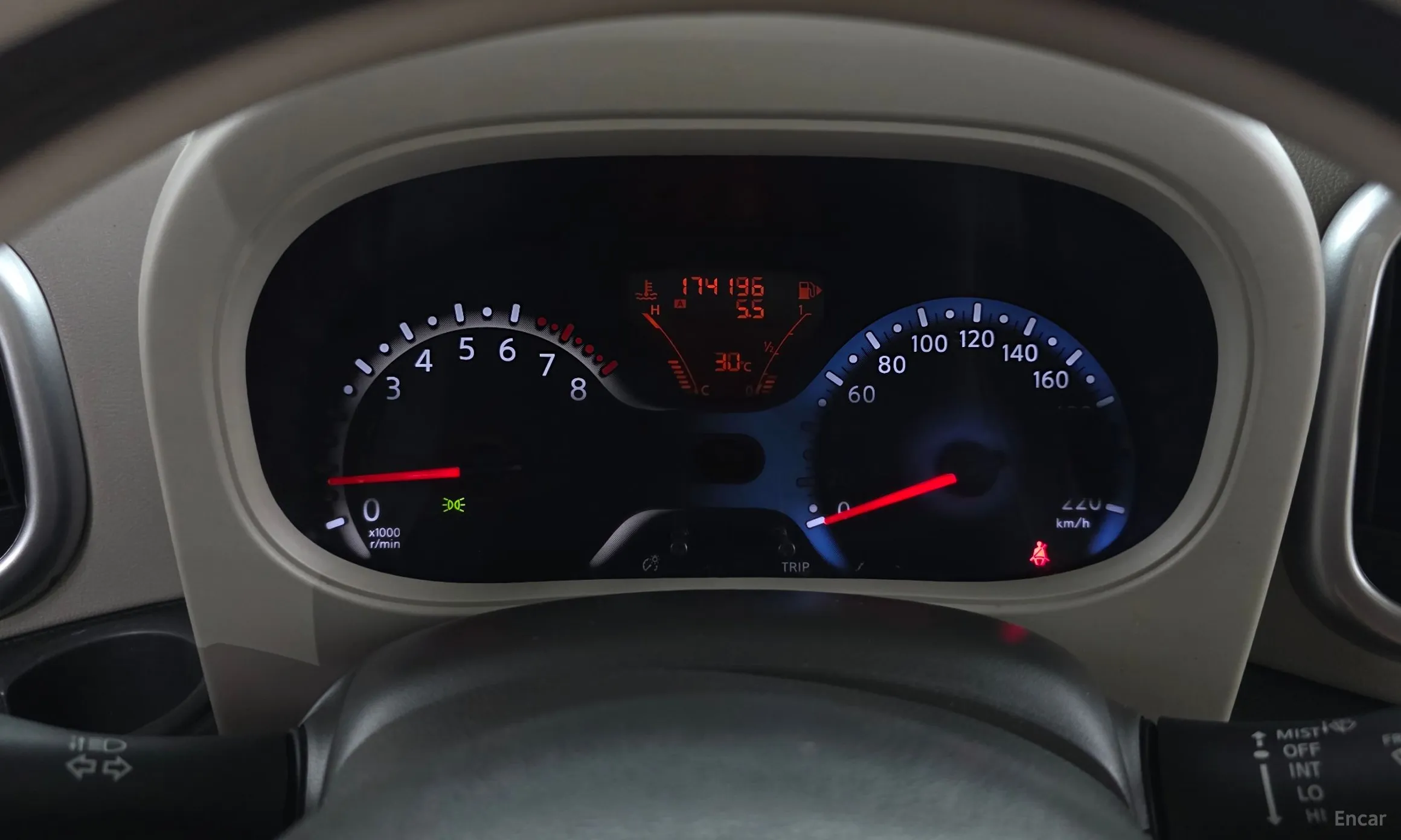 Nissan Cube превью 8